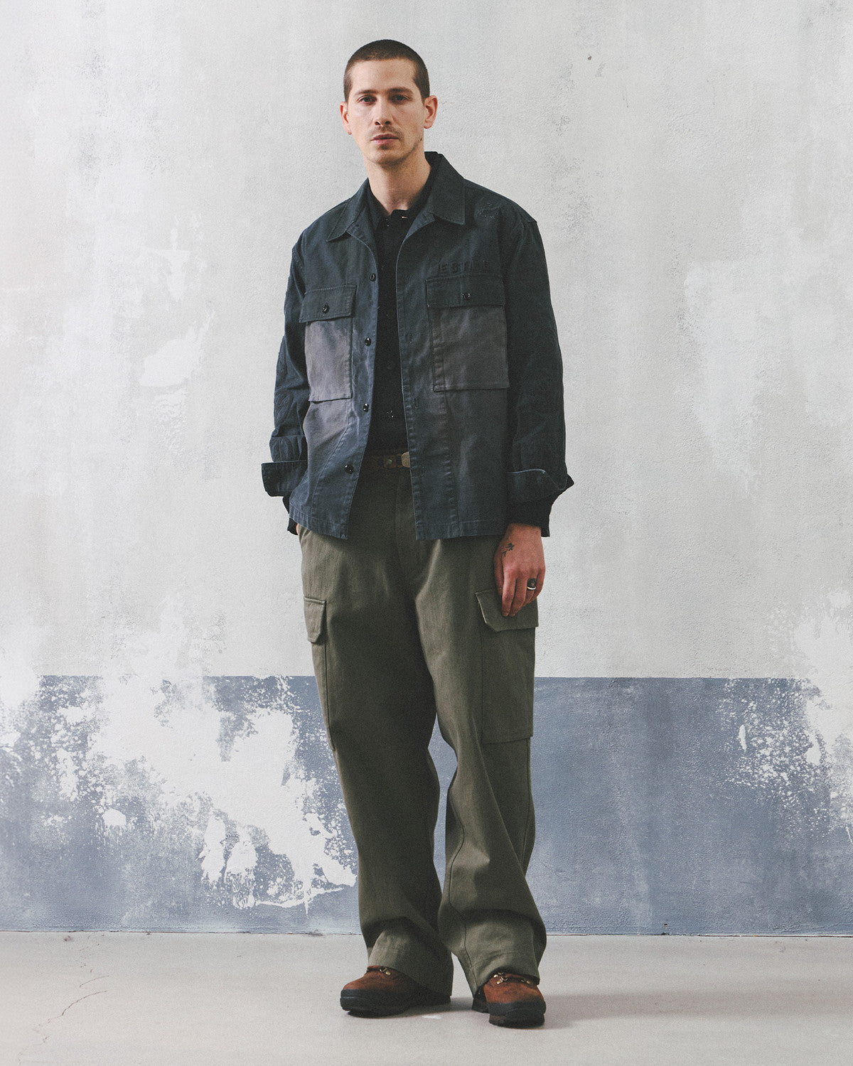 Eastlogue - Peace Symbol Damage Shirts (Vintage Charcoal) product image 5 | TRAB K-Fashion Australia