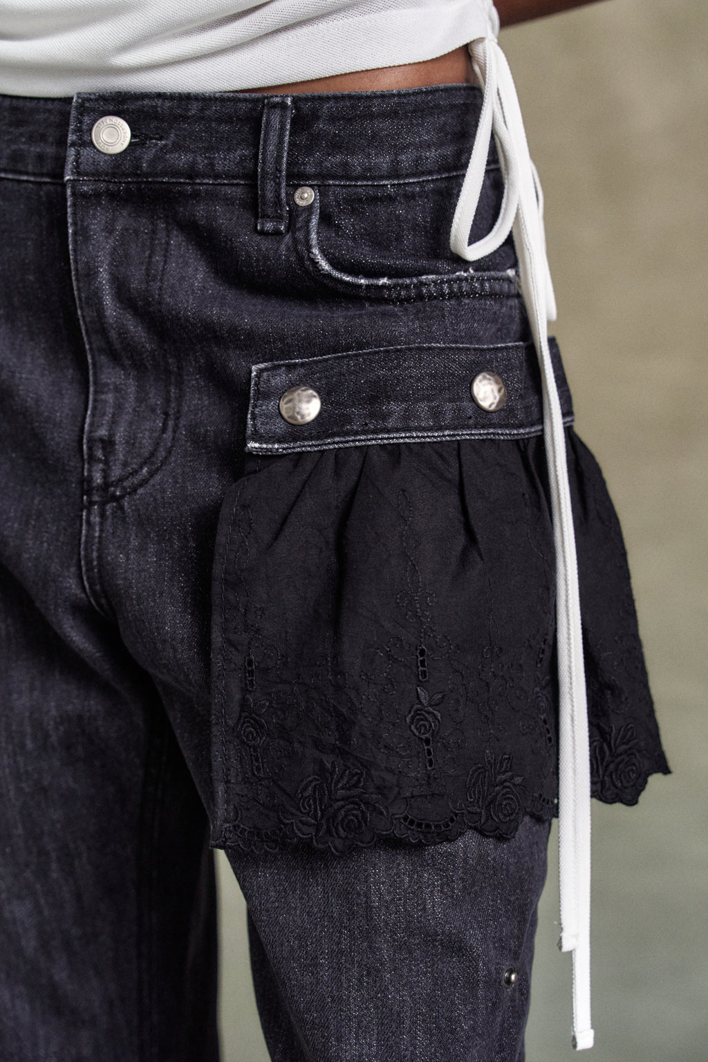 Andersson Bell - Flower Lace Attached Bootcut Jeans (Washed Black) product image 4 | TRAB K-Fashion Australia