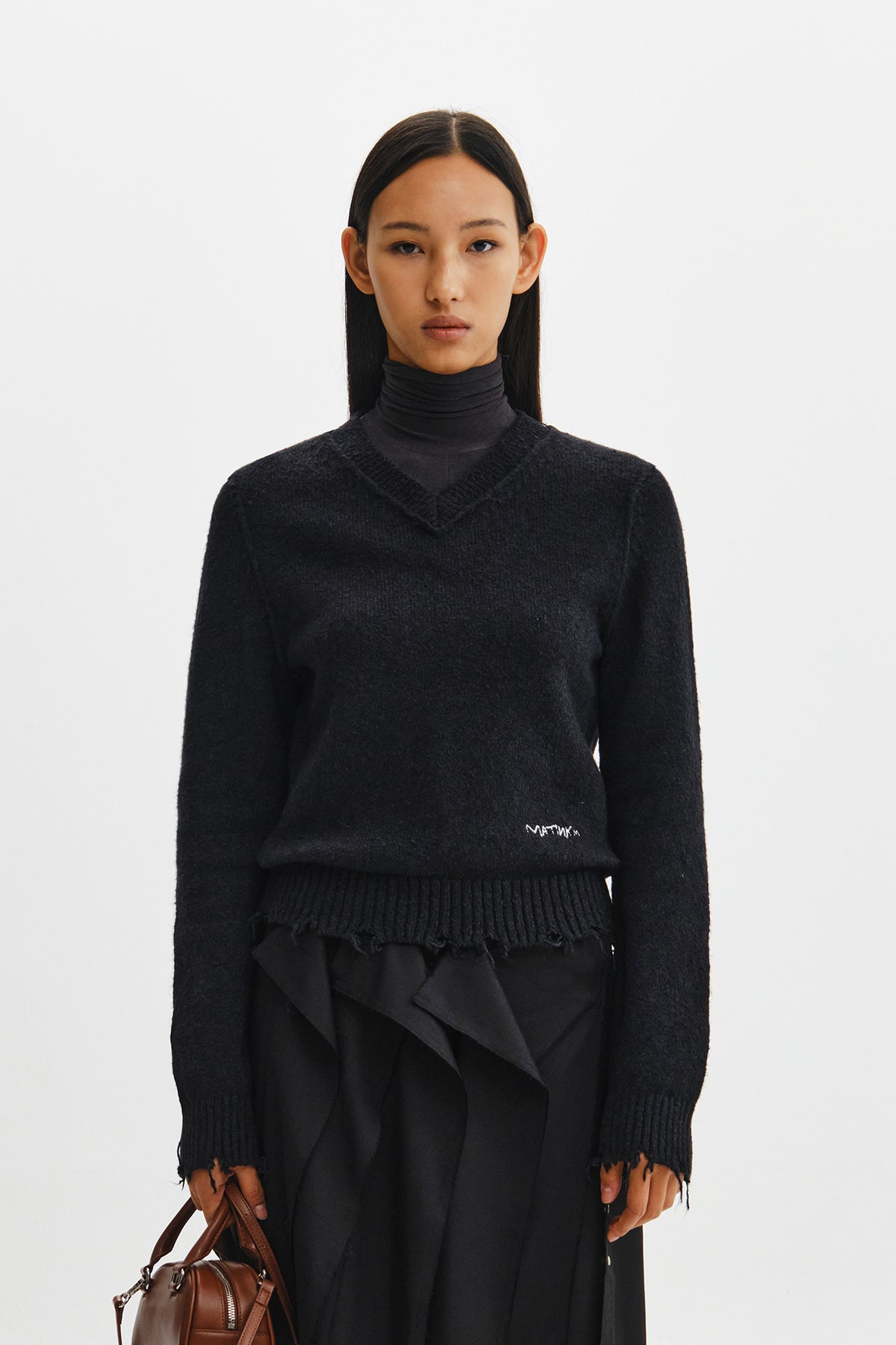 Matin Kim - Distressed Hem V Neck Knit Pullover (Dark Navy) product image 11 | TRAB K-Fashion Australia