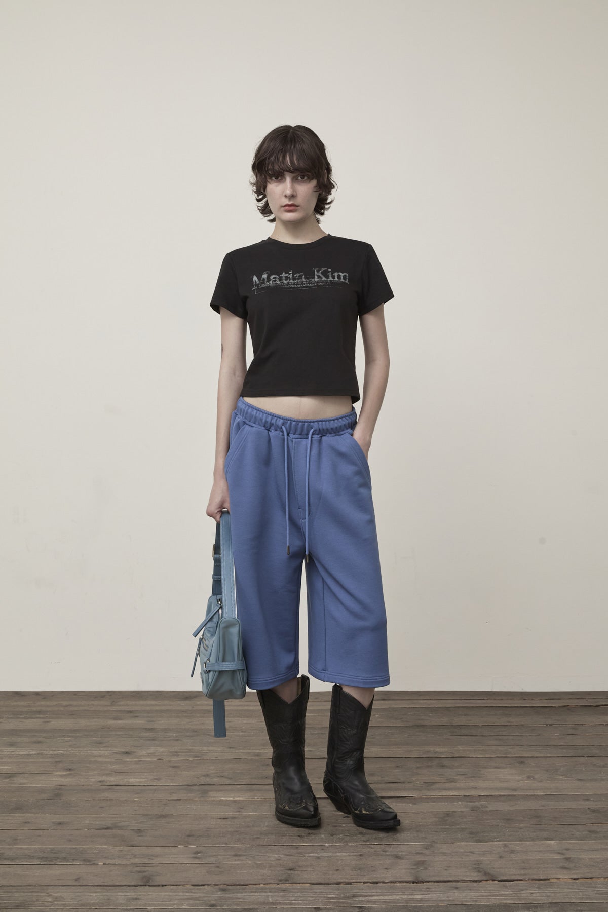 Matin Kim - Back Pocket Glitter Bermuda Sweatpants (Blue) product image 10 | TRAB K-Fashion Australia