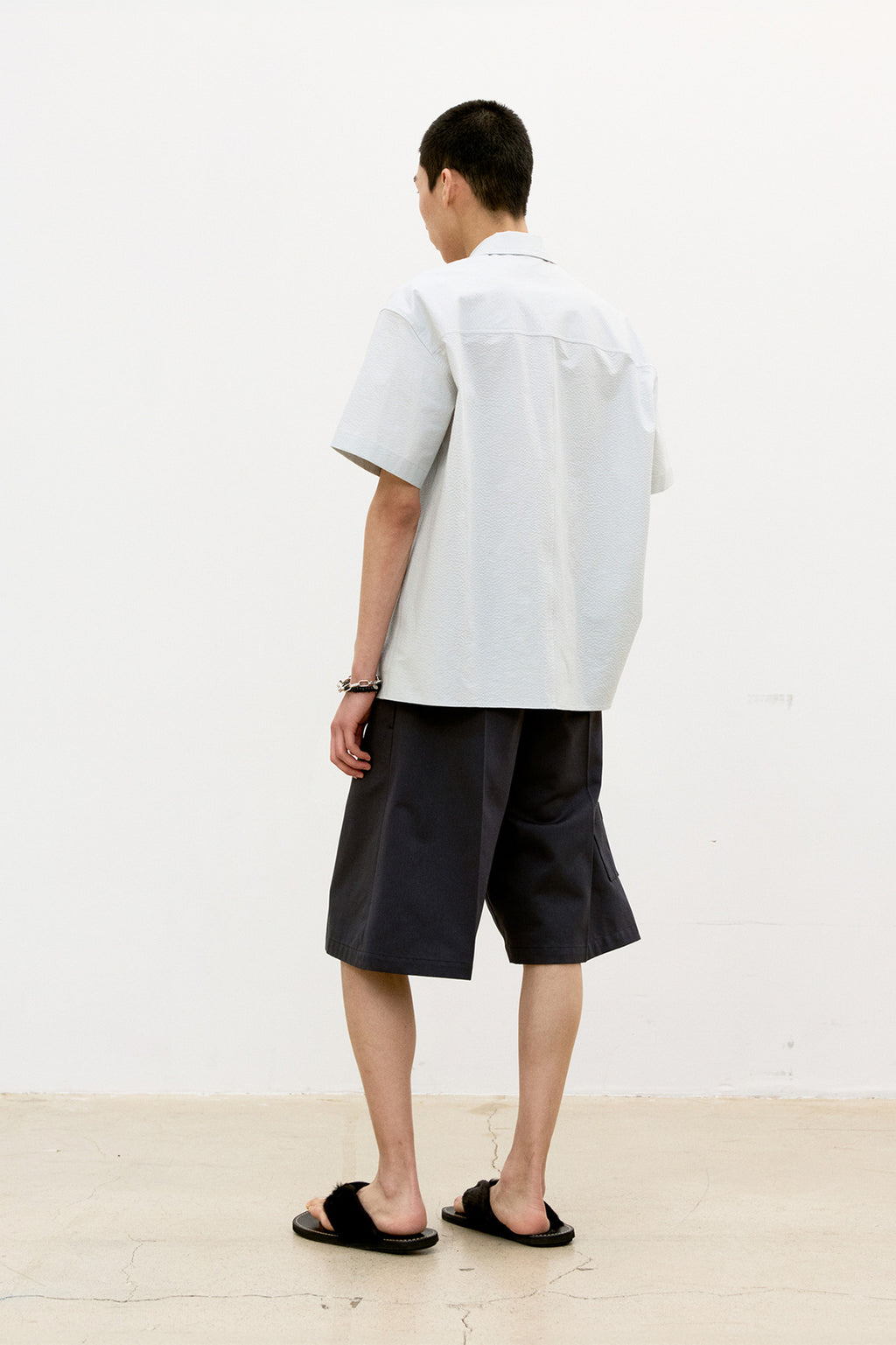 Coor - Cotton Blend Stitch Pointed Bermuda Pants (Deep Navy) product image 4 | TRAB K-Fashion Australia