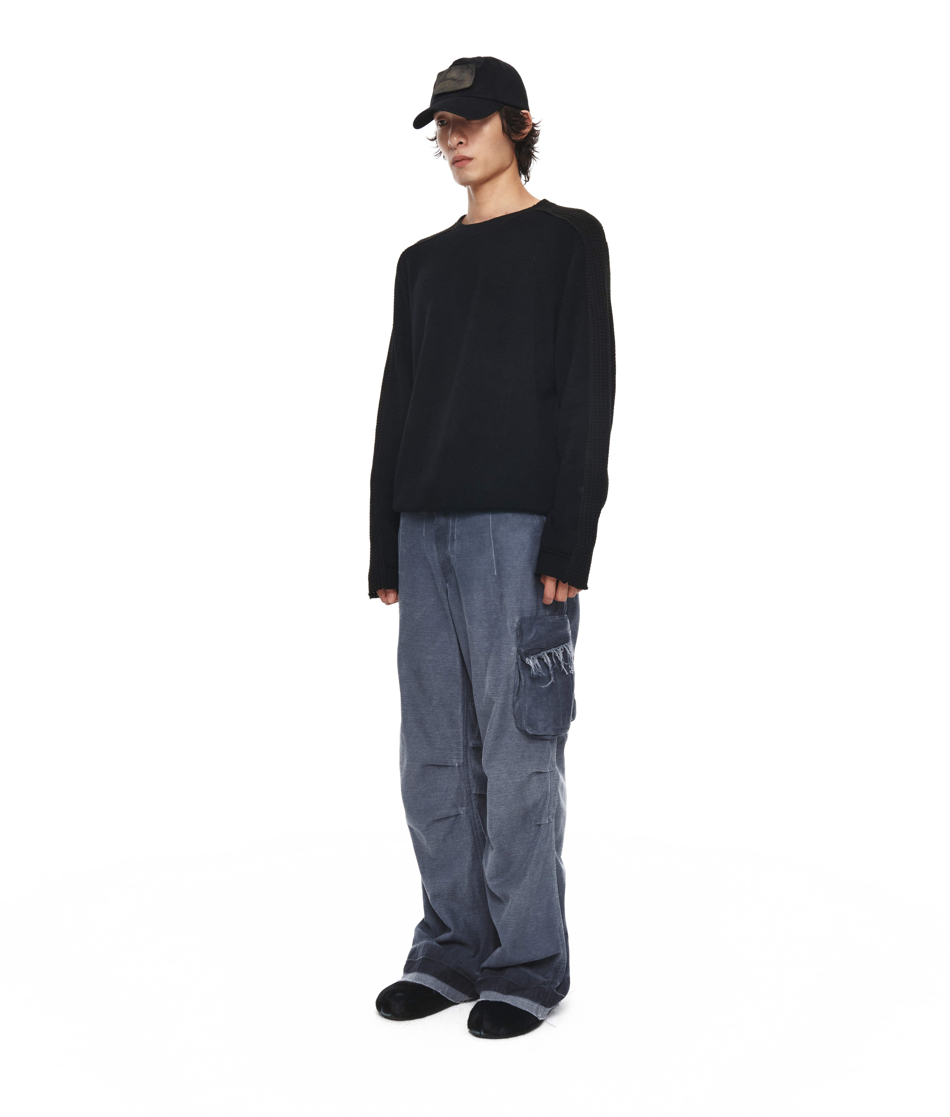 XLIM - Ep.8 01 Knit (Black) product image 2 | TRAB K-Fashion Australia