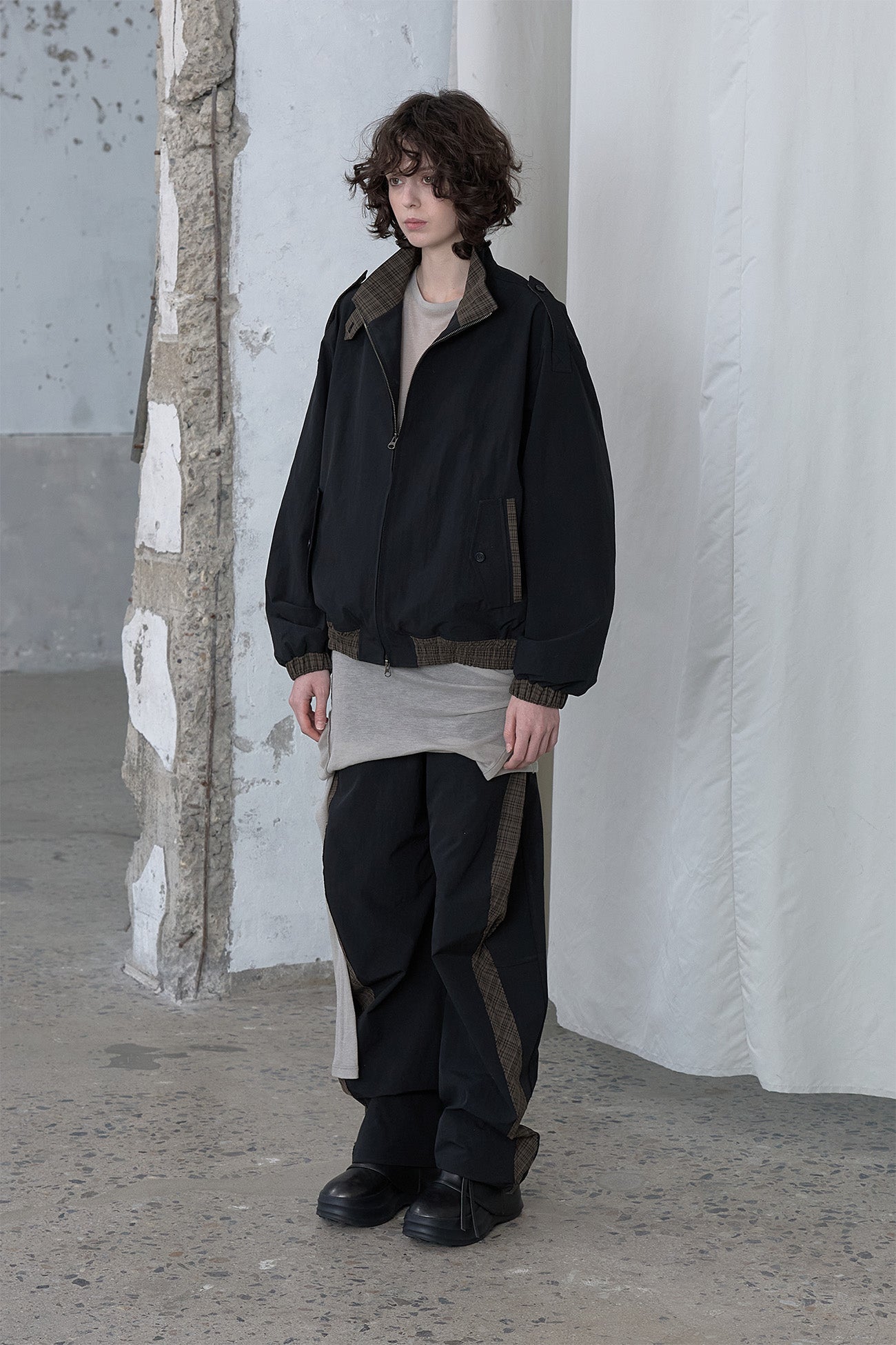 Deinet - Point Check Detail Jacket (Black) product image 2 | TRAB K-Fashion Australia