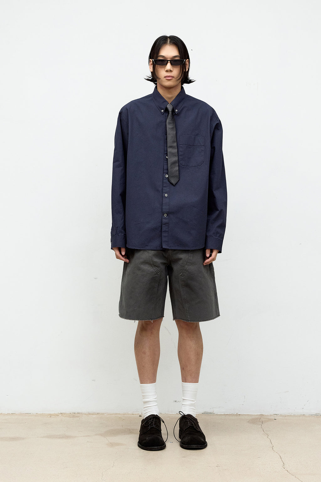 Coor - Buttondown Washed Oxford Shirt (Navy) product image 2 | TRAB K-Fashion Australia