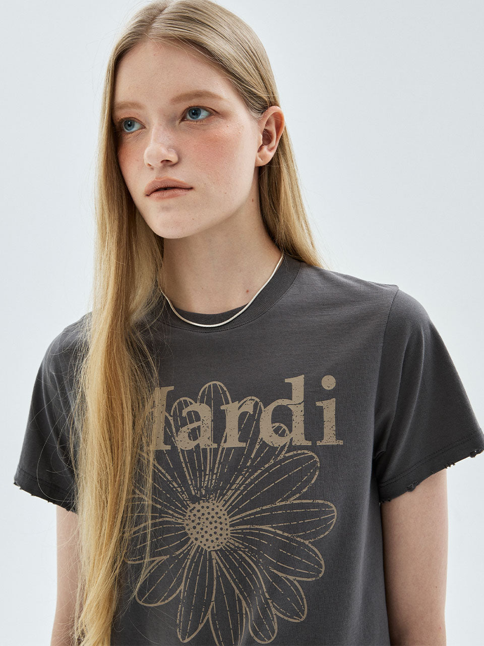 Mardi Mercredi - [Pre-Order – Ships June 5] Slim Tshirt Flowermardi Cracked Destroyed (Charcoal Taupe) product image 1 | TRAB K-Fashion Australia