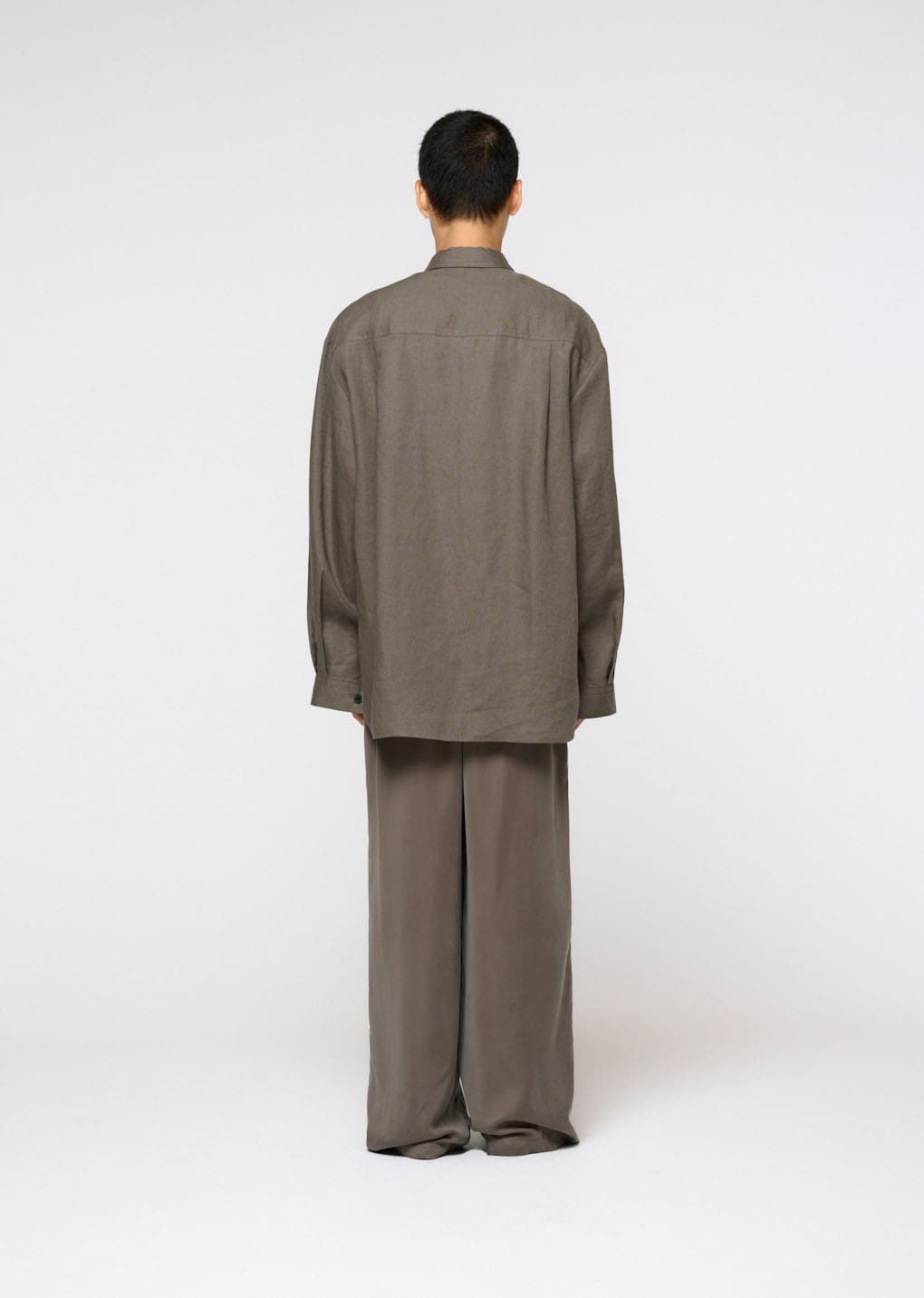 Amomento - Linen Oversized Shirt (Khaki) product image 4 | TRAB K-Fashion Australia