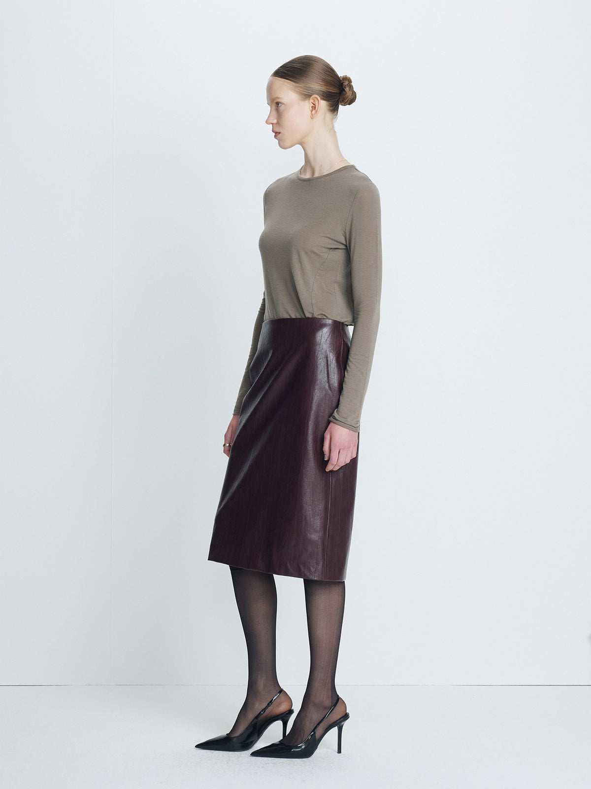 Tonywack - Faux Leather Midi Skirt (Dark Burgundy) product image 3 | TRAB K-Fashion Australia