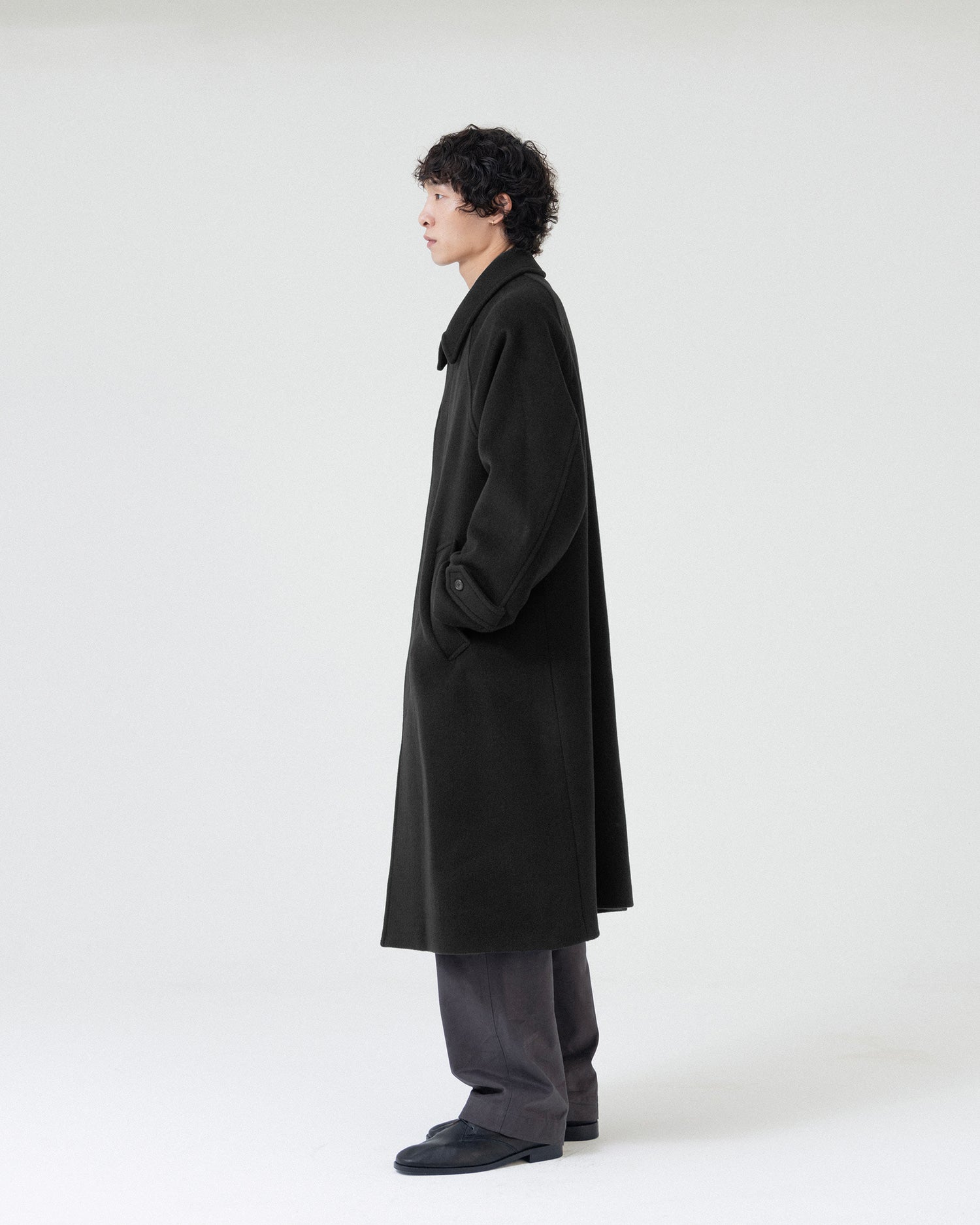 Brownyard - Balmacaan Coat (Washed Black) product image 2 | TRAB K-Fashion Australia