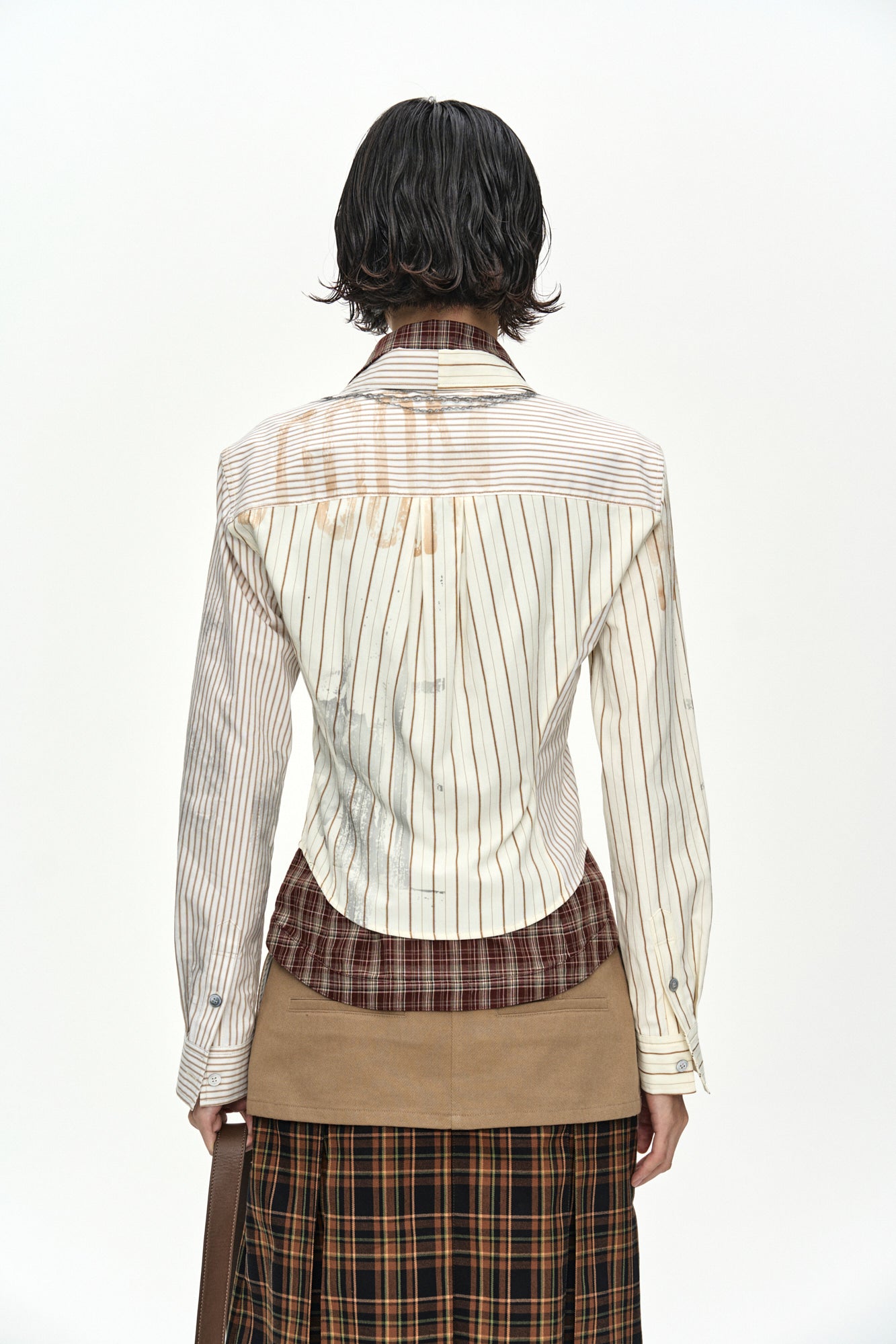 Andersson Bell - Necklace & Choker Trompe-L'oeil Graphic Shirt (Beige) product image 6 | TRAB K-Fashion Australia