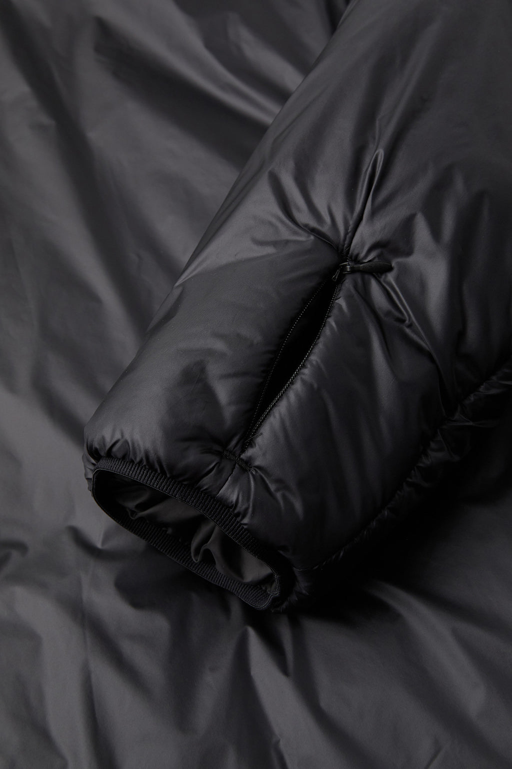 Coor - Light Weight Shell Padded Hoodie Jumper (Black) product image 6 | TRAB K-Fashion Australia