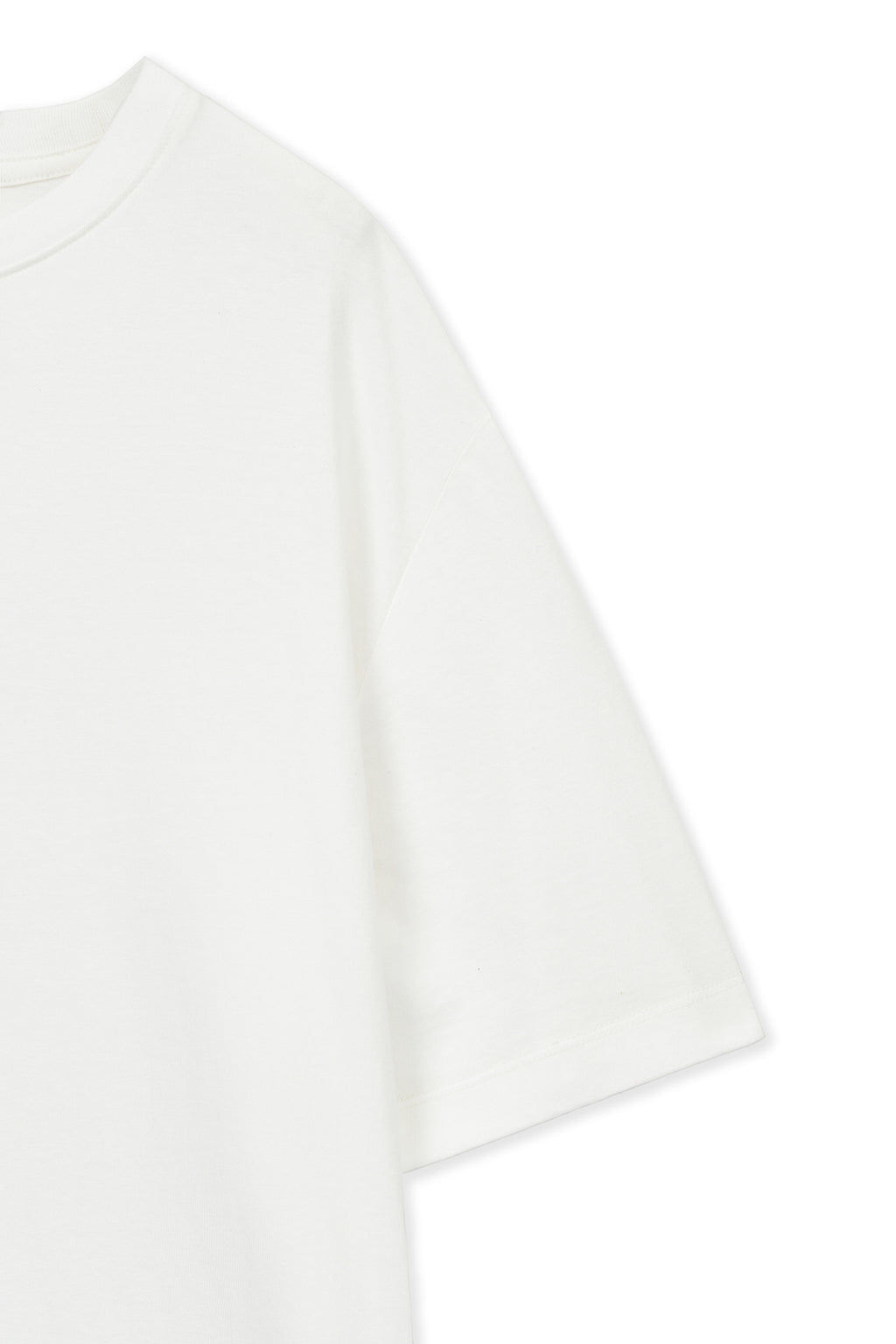 Matin Kim - Label Point Lettering Top (White) product image 4 | TRAB K-Fashion Australia
