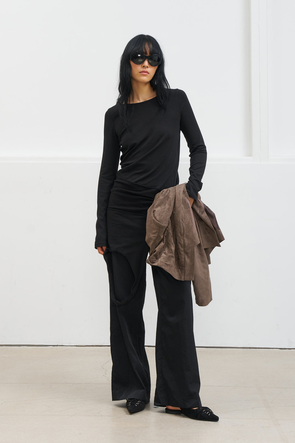 Deinet - Layered Halter Neck Long Sleeve (Black) product image 4 | TRAB K-Fashion Australia