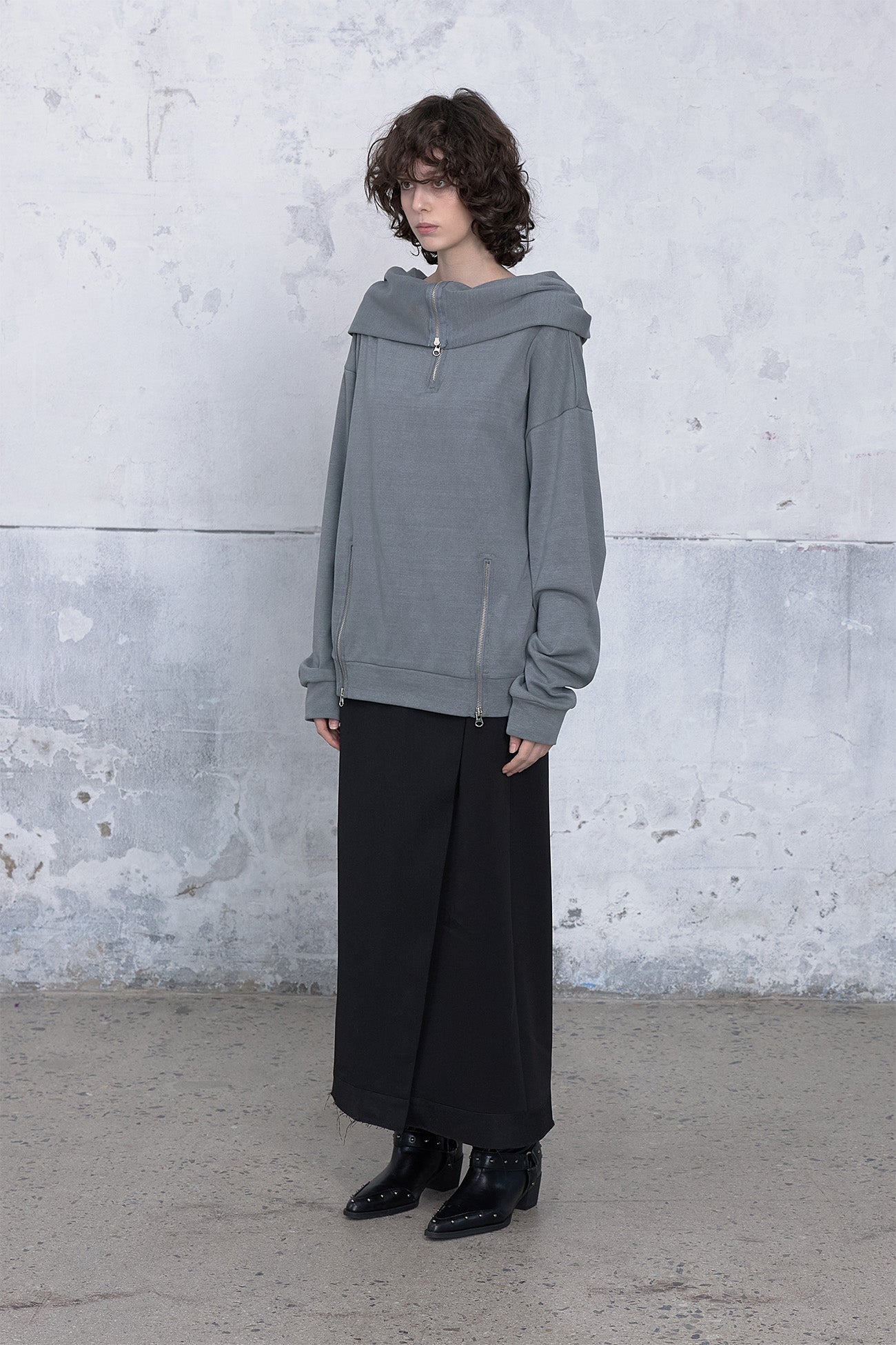 Deinet - Big Hooded Sweat Pullover (Charcoal) product image 2 | TRAB K-Fashion Australia