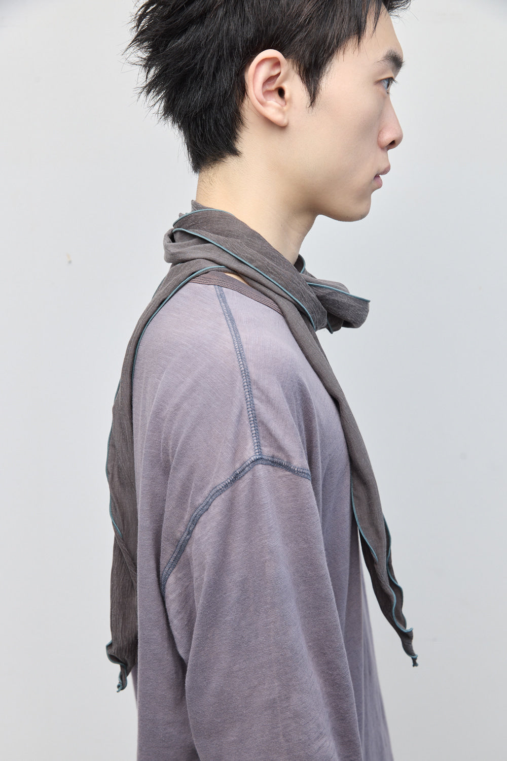 Hatchingroom - Crinkle Scarf (Graphite) product image 6 | TRAB K-Fashion Australia