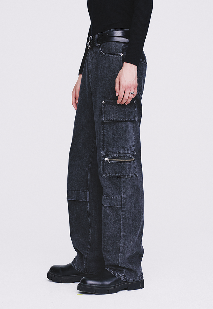 Tonywack - Relaxed Cut Denim Cargo Jeans (Faded Black) product image 6 | TRAB K-Fashion Australia