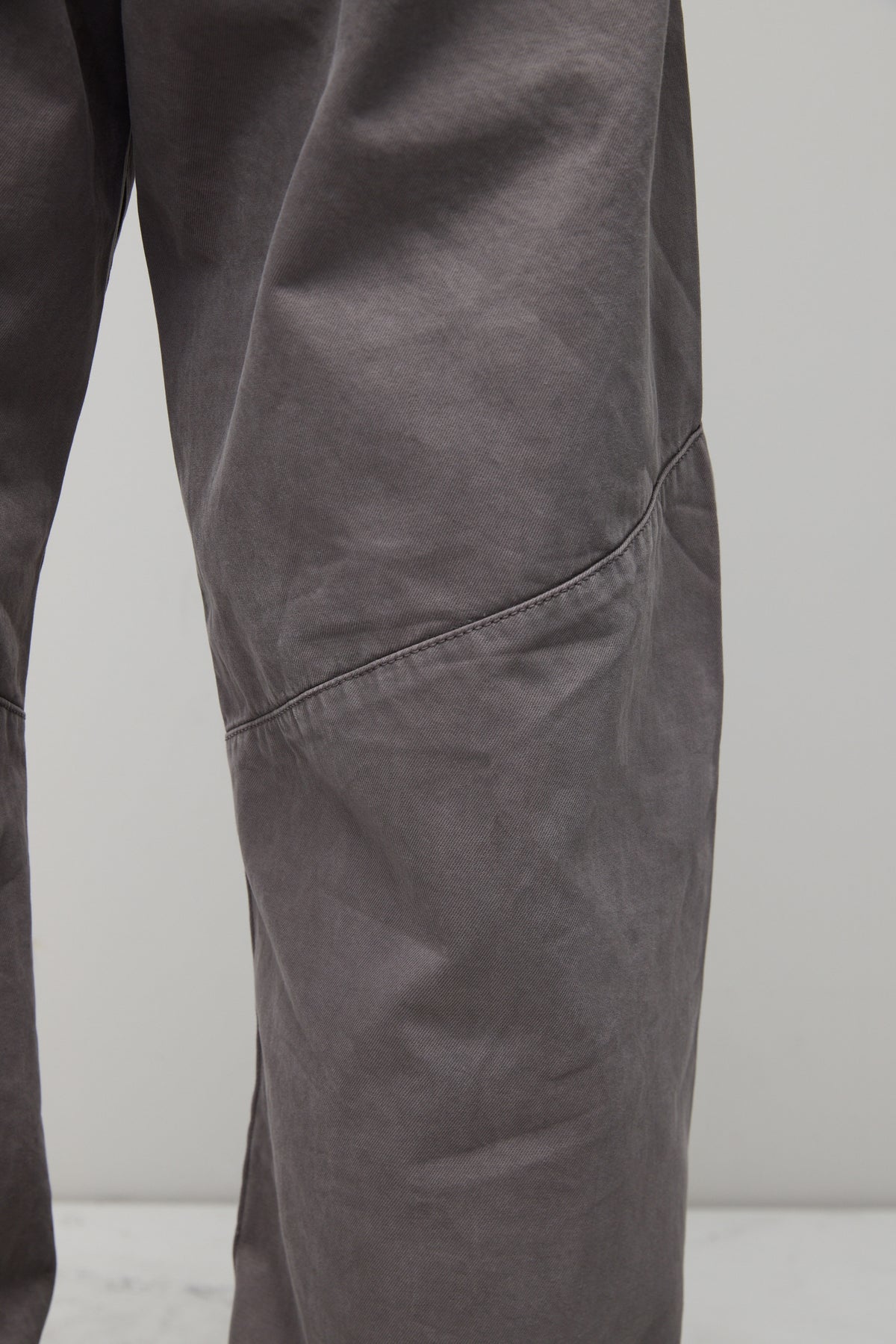 Hatchingroom - Shaped Trousers (Dyed Dusty Grey) product image 19 | TRAB K-Fashion Australia