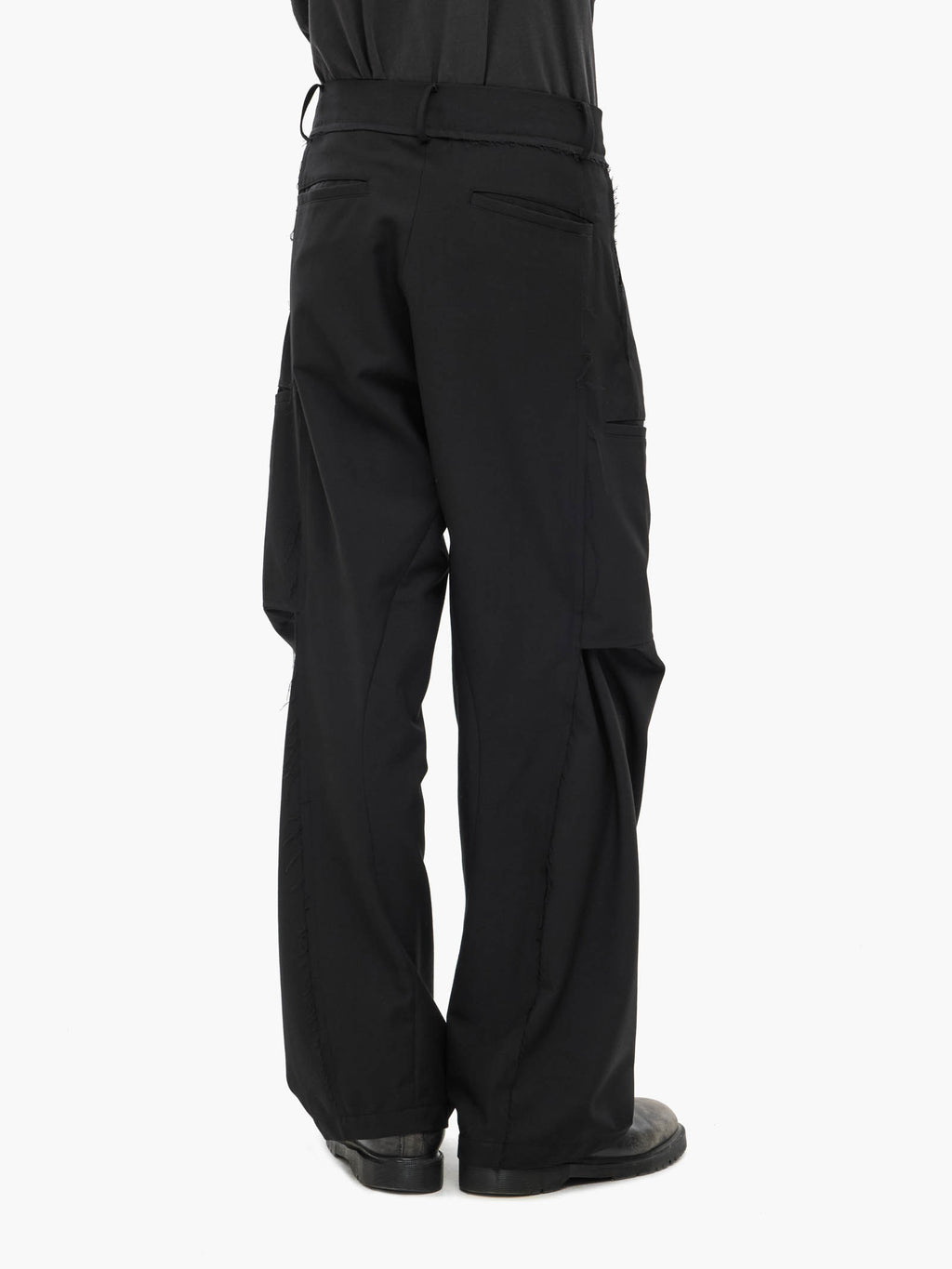 Jiyong Kim - Raw Edged 3D Pocket Trousers (Black) product image 6 | TRAB K-Fashion Australia