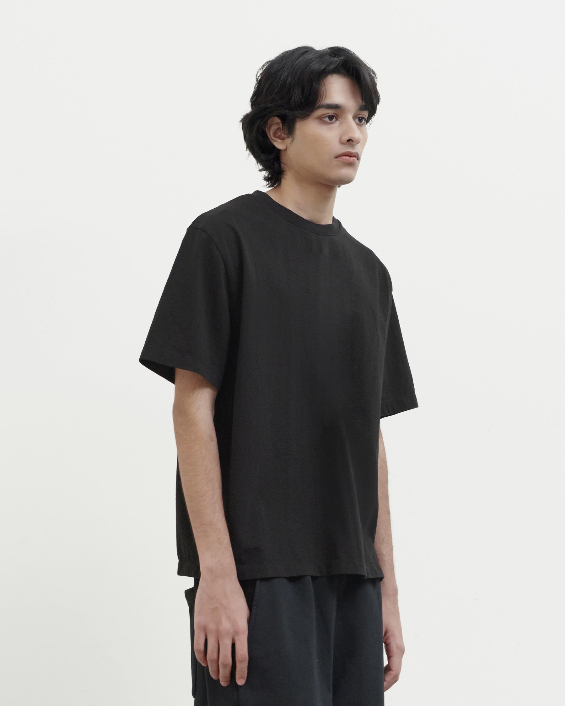 Brownyard - Waist Cut T Shirt (Black) product image 2 | TRAB K-Fashion Australia