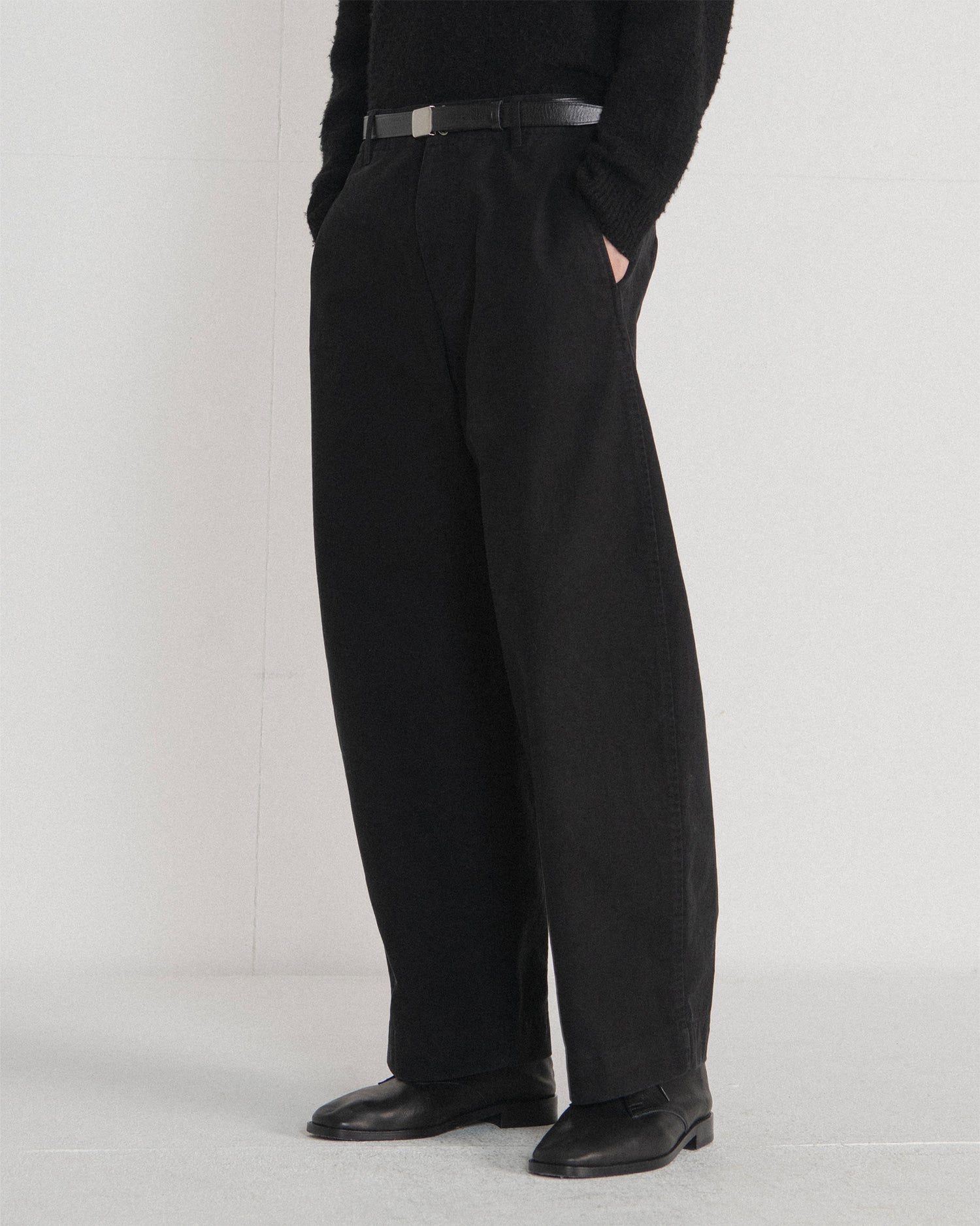Brownyard - Washed Field Pants (Black) product image 1 | TRAB K-Fashion Australia