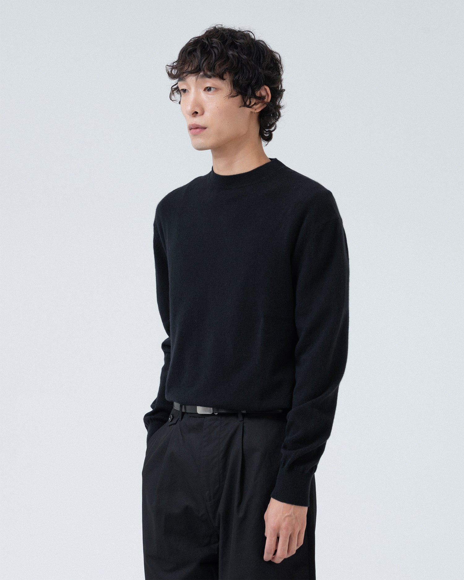 Brownyard - Extra Super Fine Crewneck Knit (Black) product image 2 | TRAB K-Fashion Australia