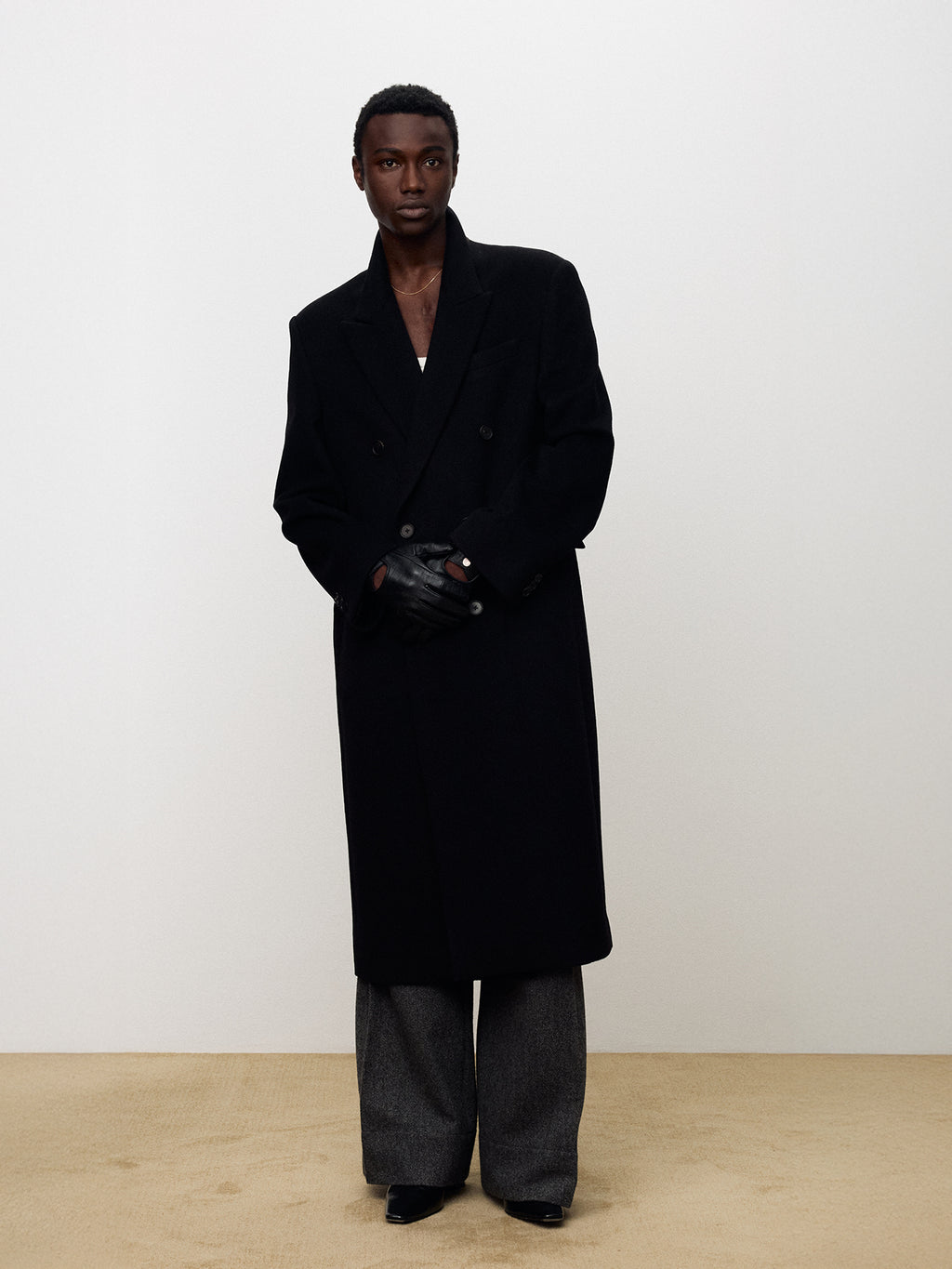 Tonywack - Wool And Cashmere Double-Breasted Coat (Black) product image 4 | TRAB K-Fashion Australia