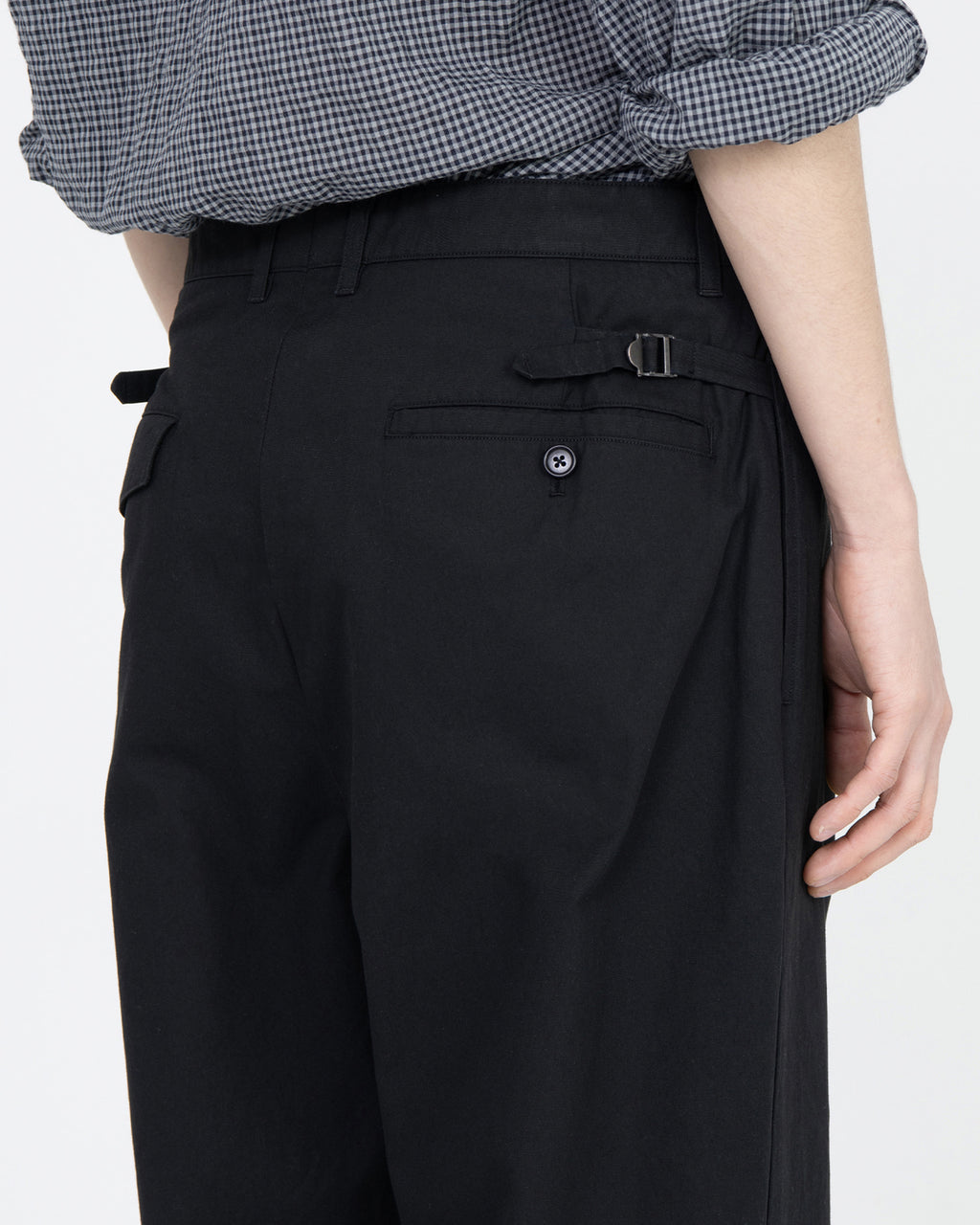 Brownyard - Loose Tapered Cotton Pants (Black) product image 4 | TRAB K-Fashion Australia