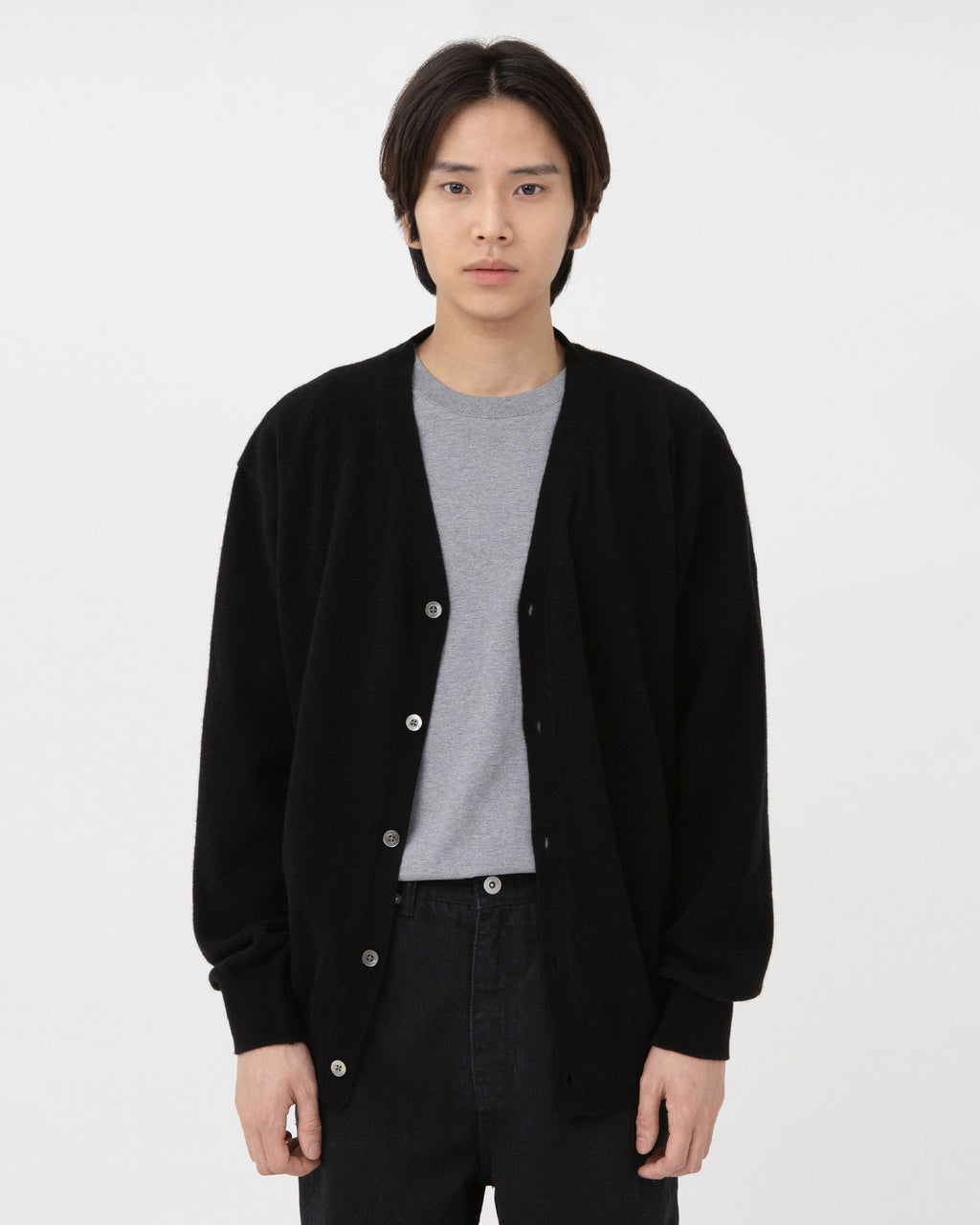 Brownyard - Cashmere V Neck Cardigan (Black) product image 1 | TRAB K-Fashion Australia