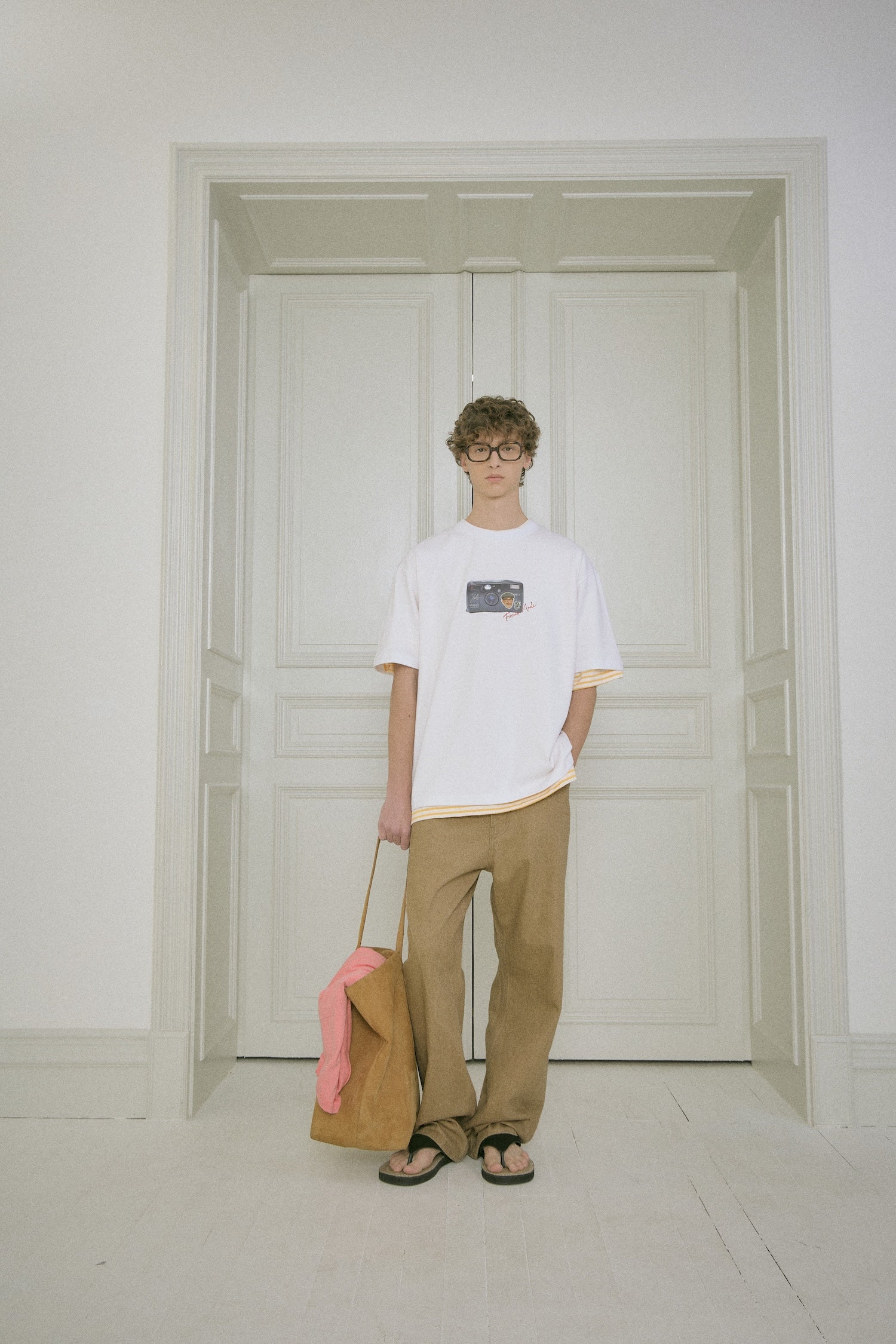 STU - Camera Printing T-Shirt (White) product image 4 | TRAB K-Fashion Australia