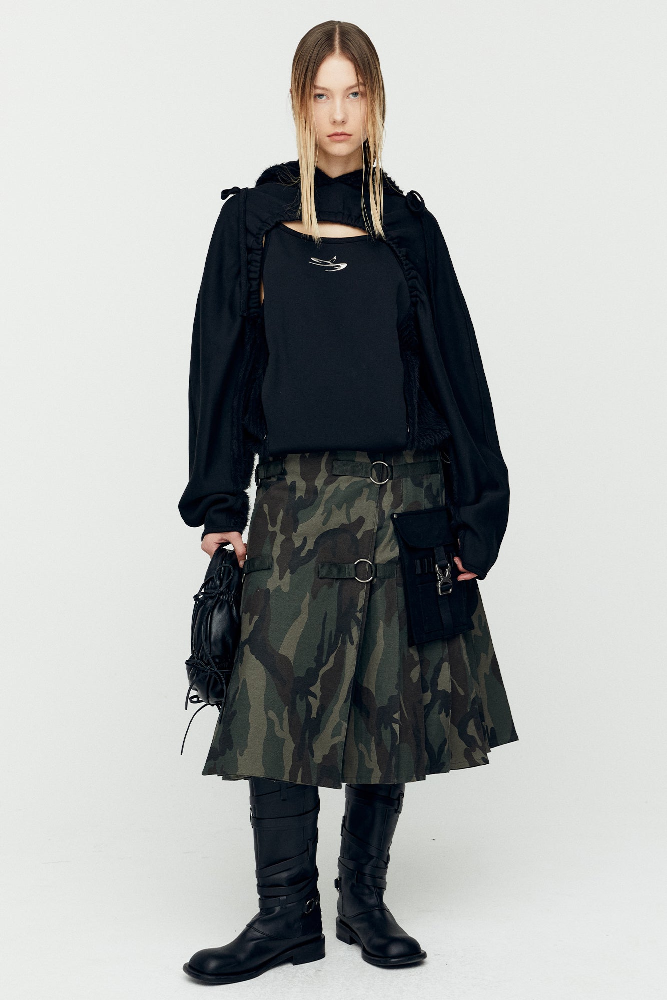 Andersson Bell - (essential) Cut Out Shirring Hoodie (Black) product image 2 | TRAB K-Fashion Australia