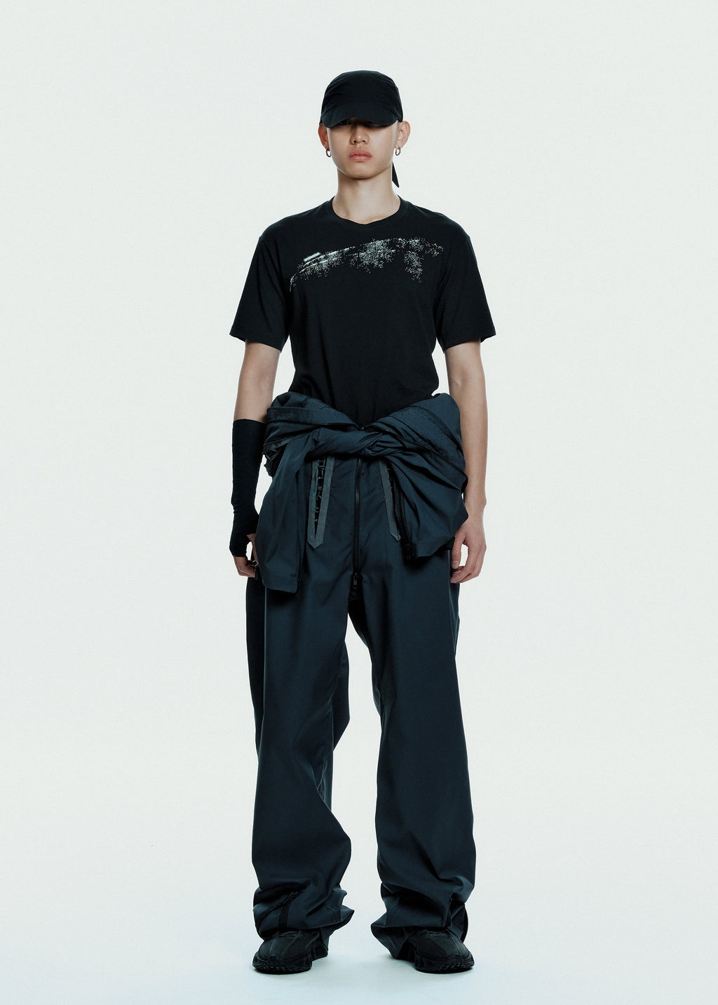 Hyein Seo - Knot Cap (Black) product image 6 | TRAB K-Fashion Australia