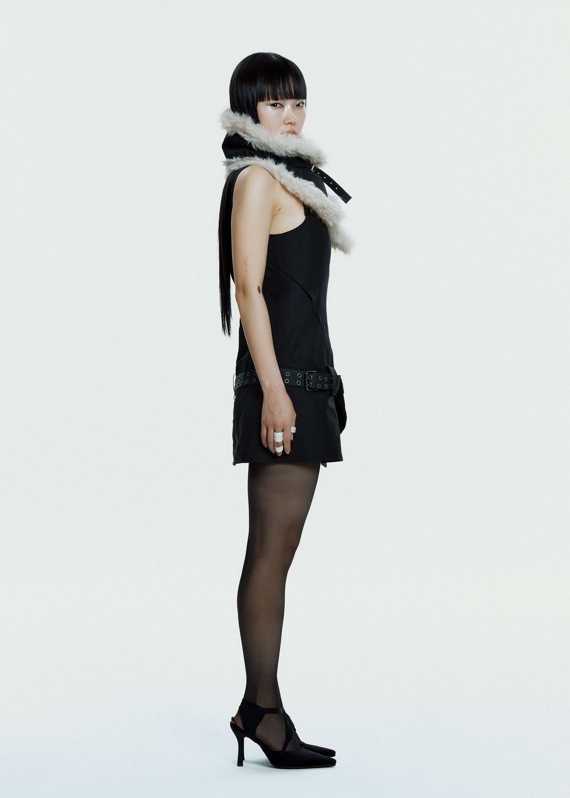 Hyein Seo - Convertible Dress w/ Detachable Mini Bag (Black) product image 7 | TRAB K-Fashion Australia