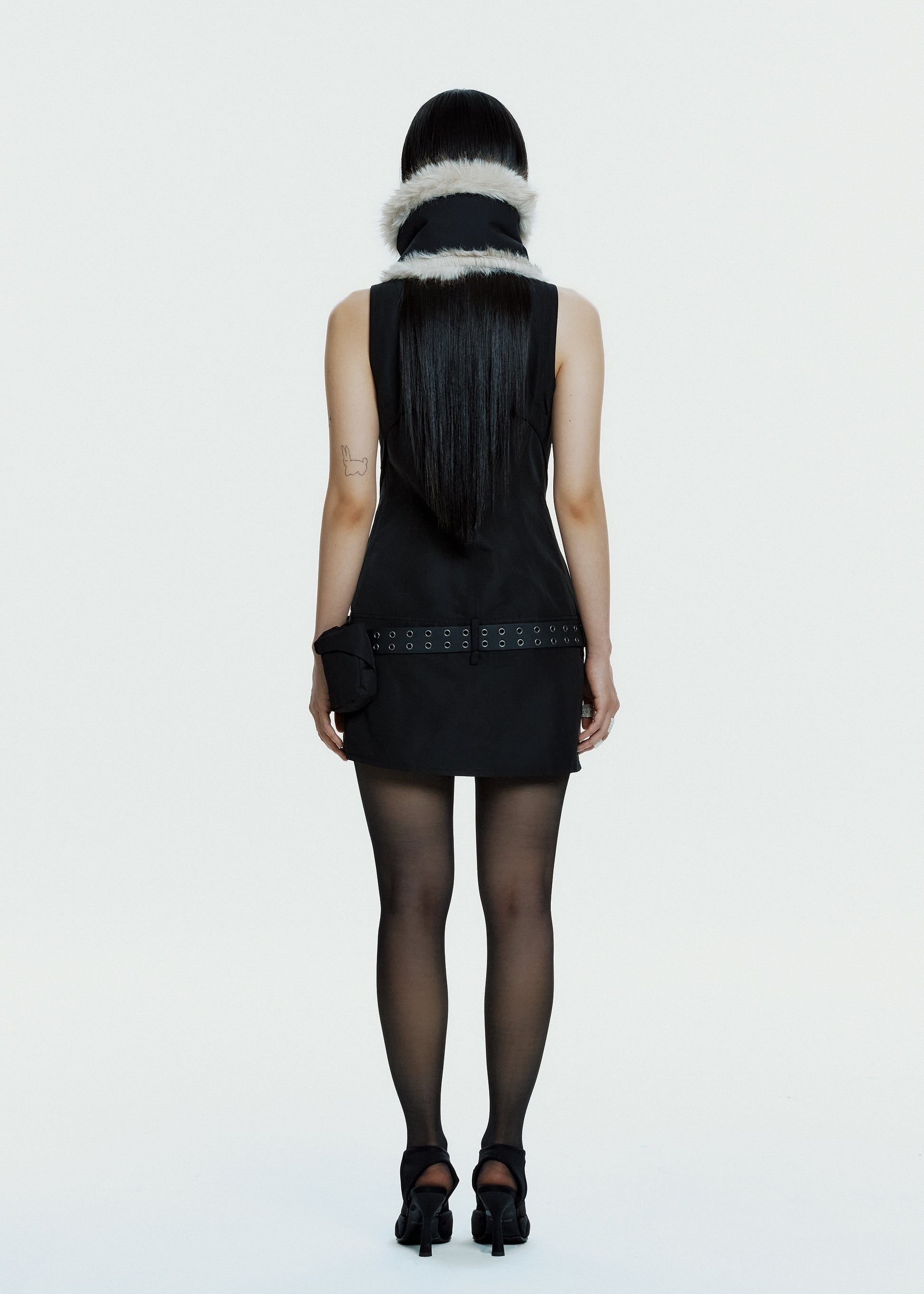 Hyein Seo - Convertible Dress w/ Detachable Mini Bag (Black) product image 8 | TRAB K-Fashion Australia