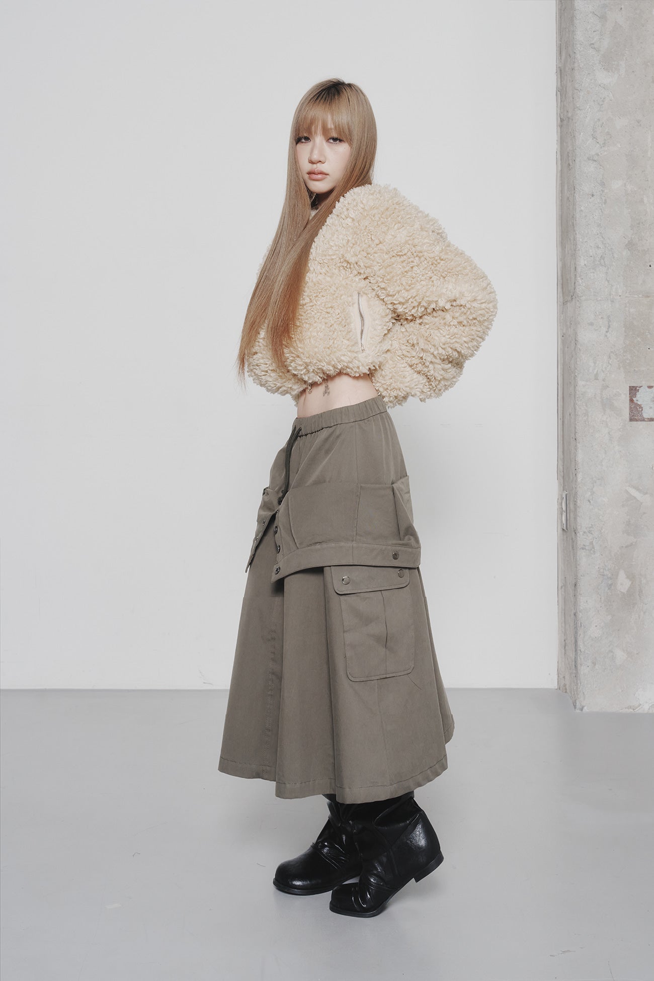 Deinet - Faux Fur Hood Jacket (Beige) product image 5 | TRAB K-Fashion Australia