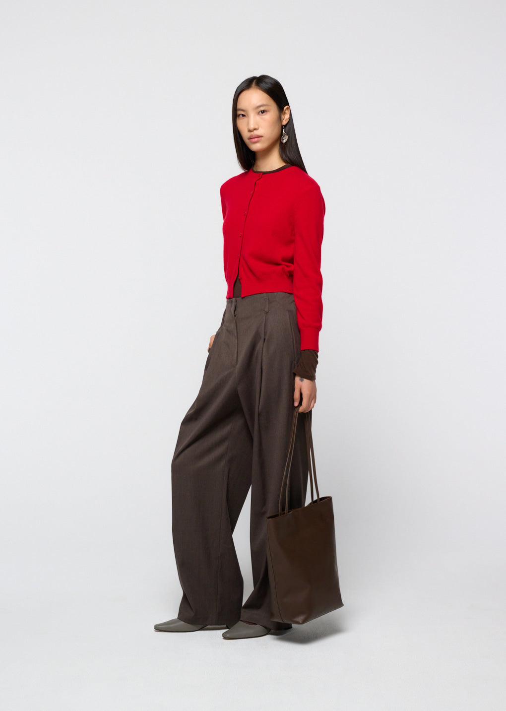 Amomento - Cashmere Crewneck Cardigan (Red) product image 6 | TRAB K-Fashion Australia