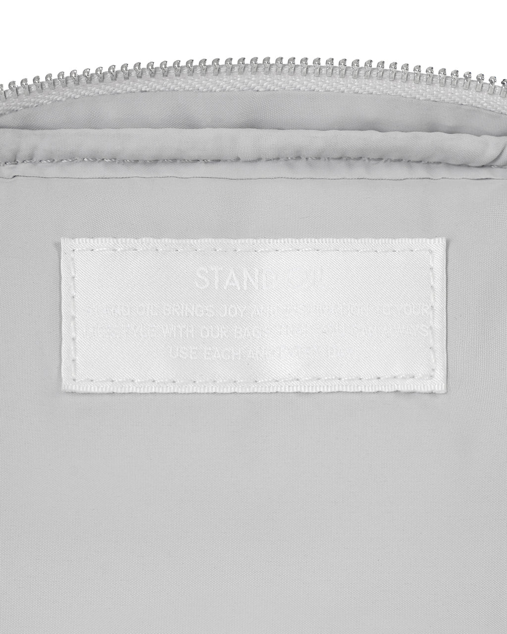 Stand Oil - Bubble Pouch (Silver) product image 5 | TRAB K-Fashion Australia