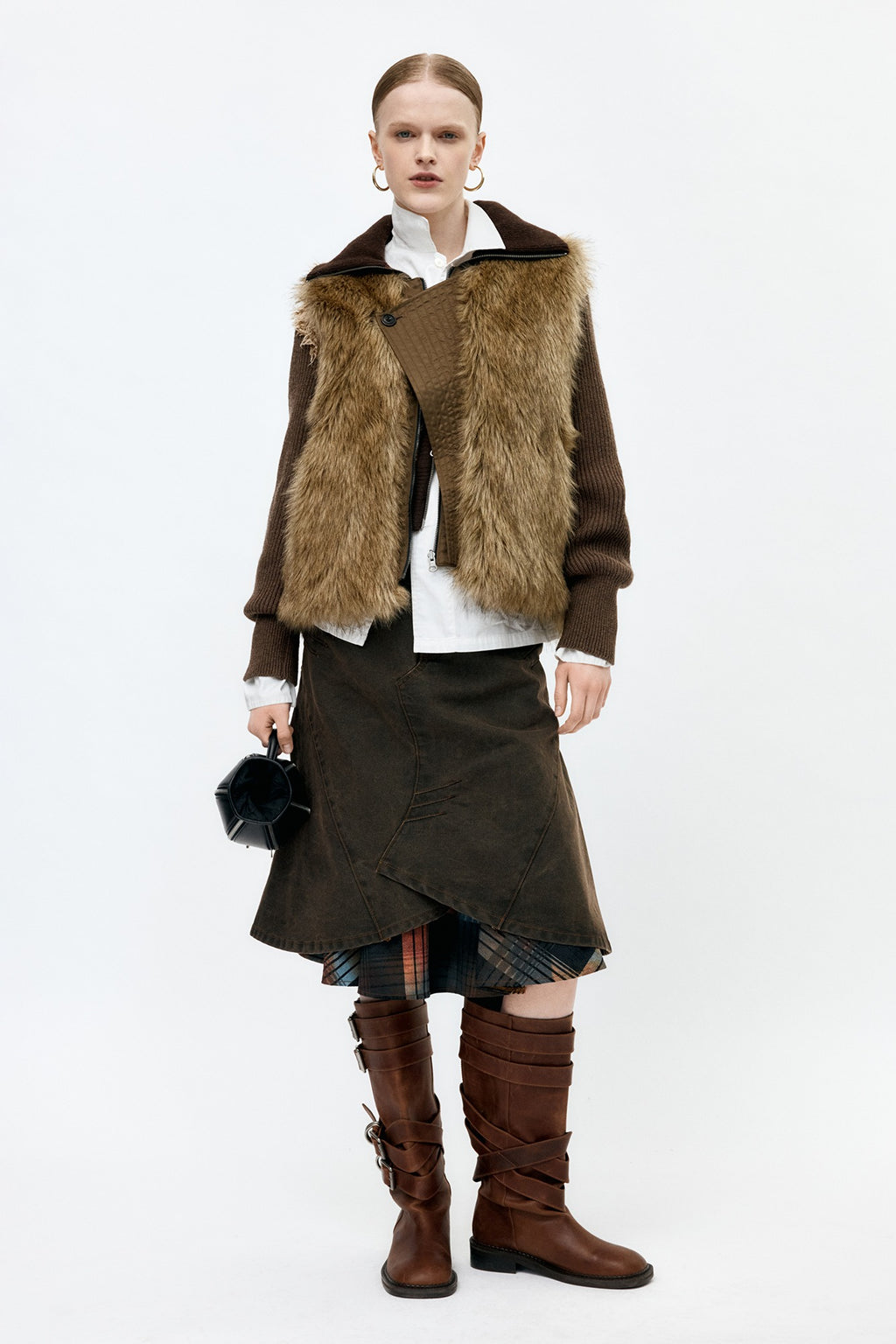 Andersson Bell - Unisex Curved Placket Reversible Faux-Fur Vest (Brown) product image 1 | TRAB K-Fashion Australia