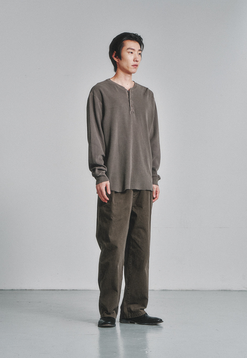 Art if acts - One Tuck Chino Pants (Olive) product image 3 | TRAB K-Fashion Australia