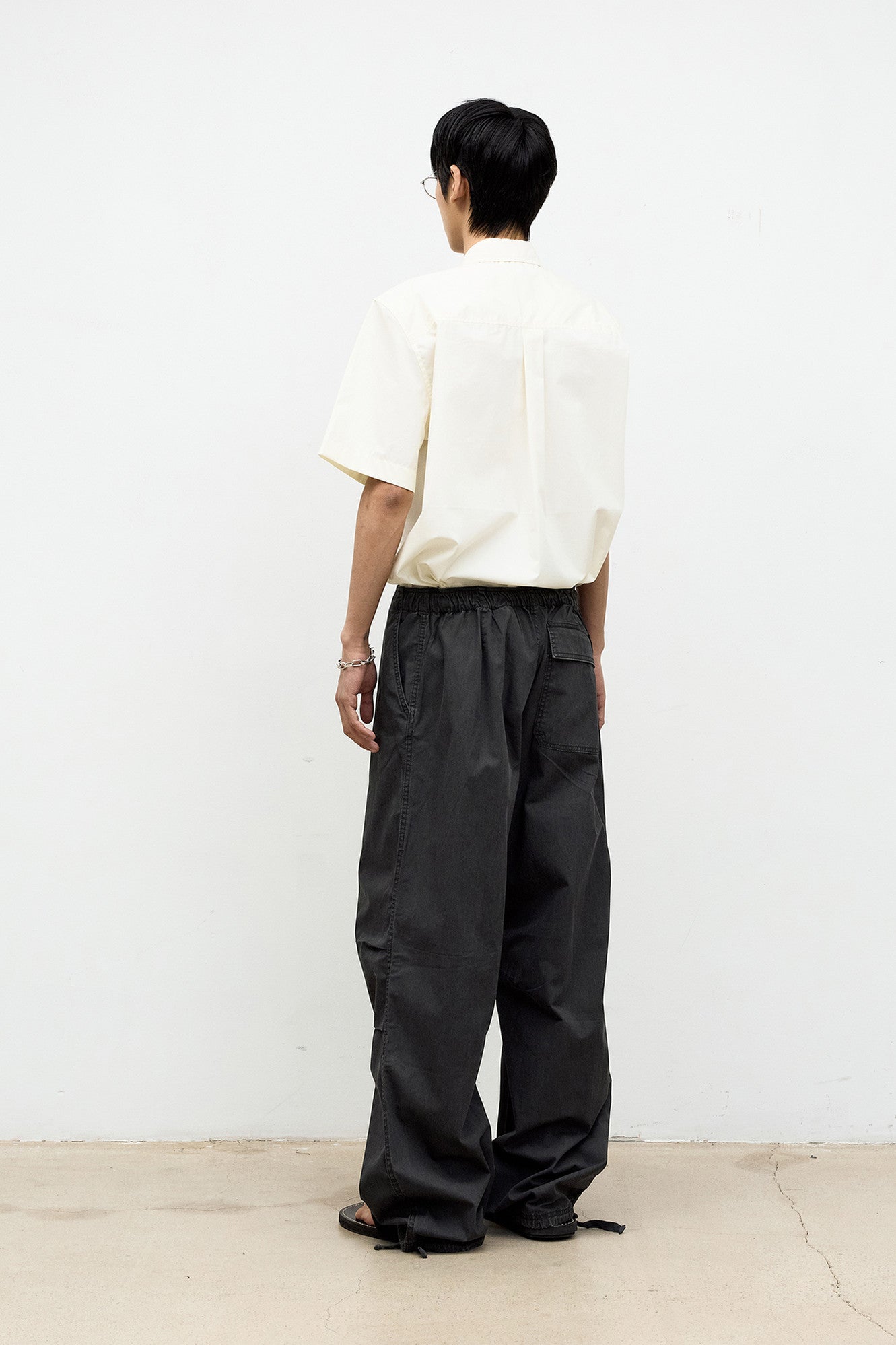 Coor - One Pocket Papery Cotton Half Shirt (Ivory) product image 4 | TRAB K-Fashion Australia