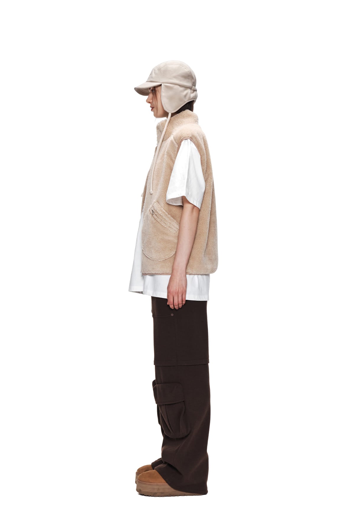 Matin Kim - Round Pocket Fleece Vest (Beige) product image 6 | TRAB K-Fashion Australia