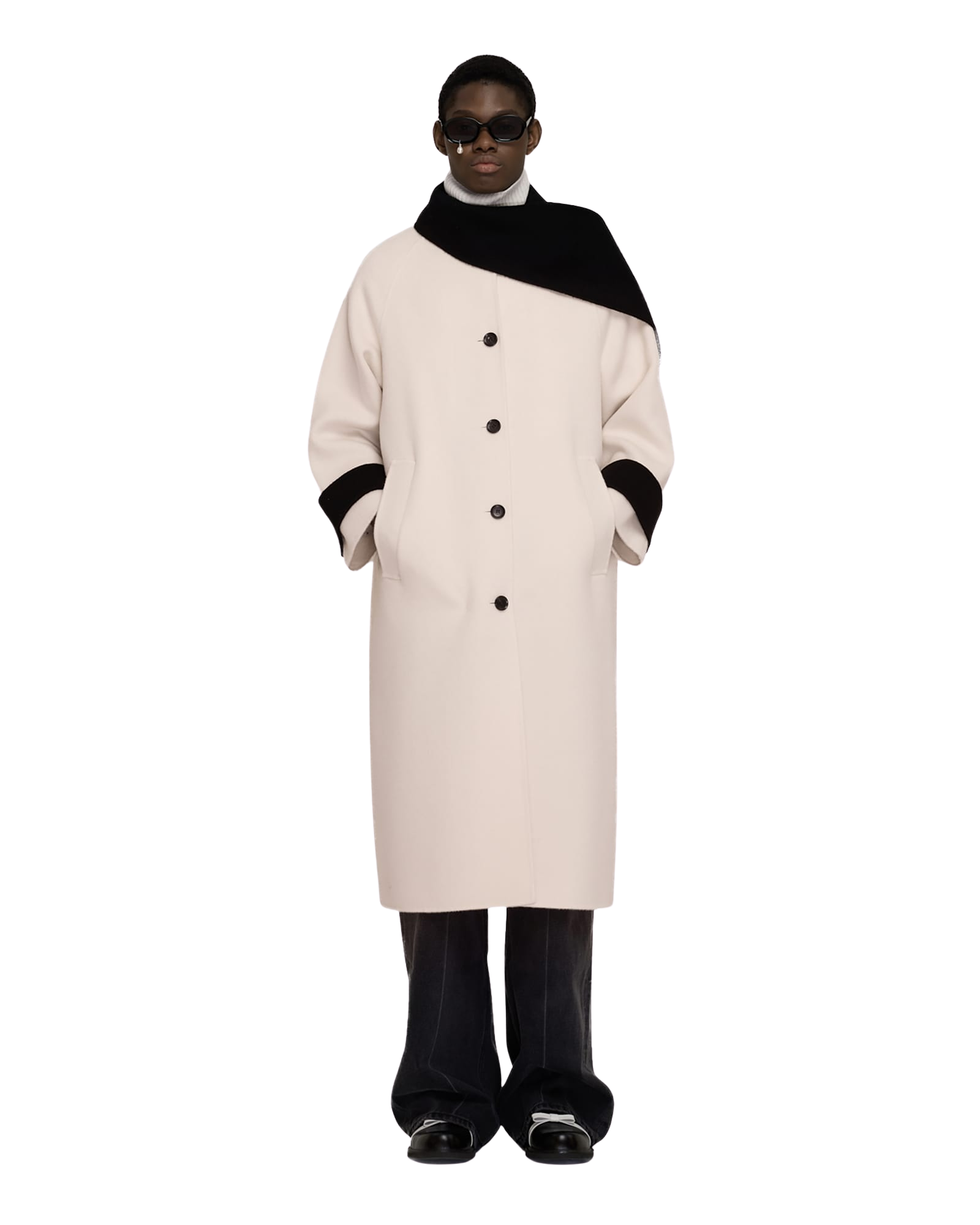 Kimhe Kim - Pearl Tear Round Sunglasses (Black) product image 5 | TRAB K-Fashion Australia
