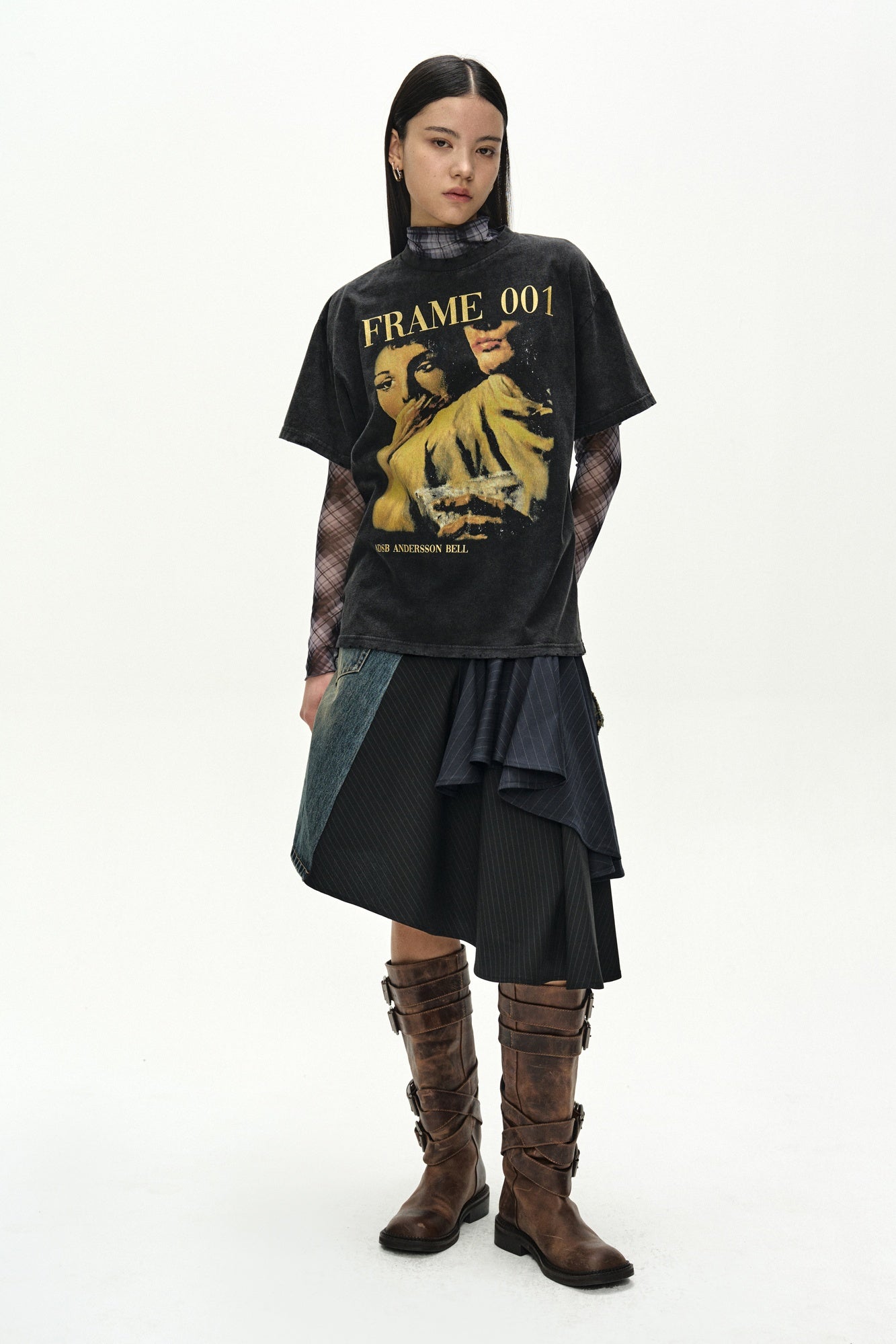 Andersson Bell - Layered Frame 001 Printed T-Shirt (charcoal) (Charcoal) product image 2 | TRAB K-Fashion Australia