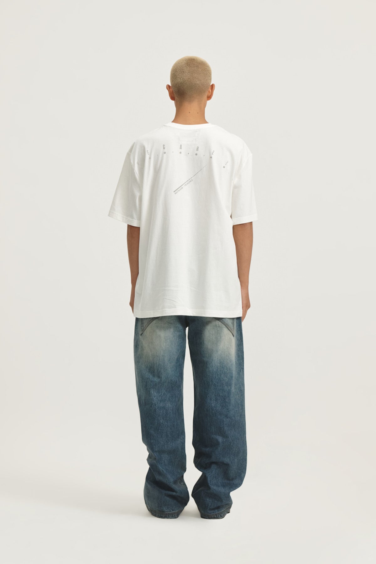 Matin Kim - Peaches Logo Graphic Top (White) product image 10 | TRAB K-Fashion Australia