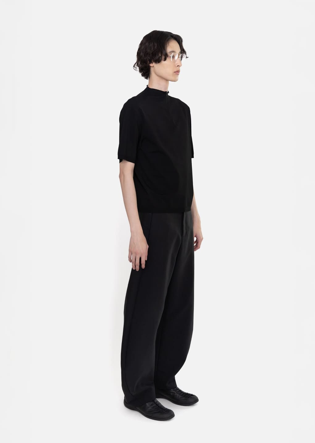 Amomento - Half Zip-up Knit (Black) product image 3 | TRAB K-Fashion Australia