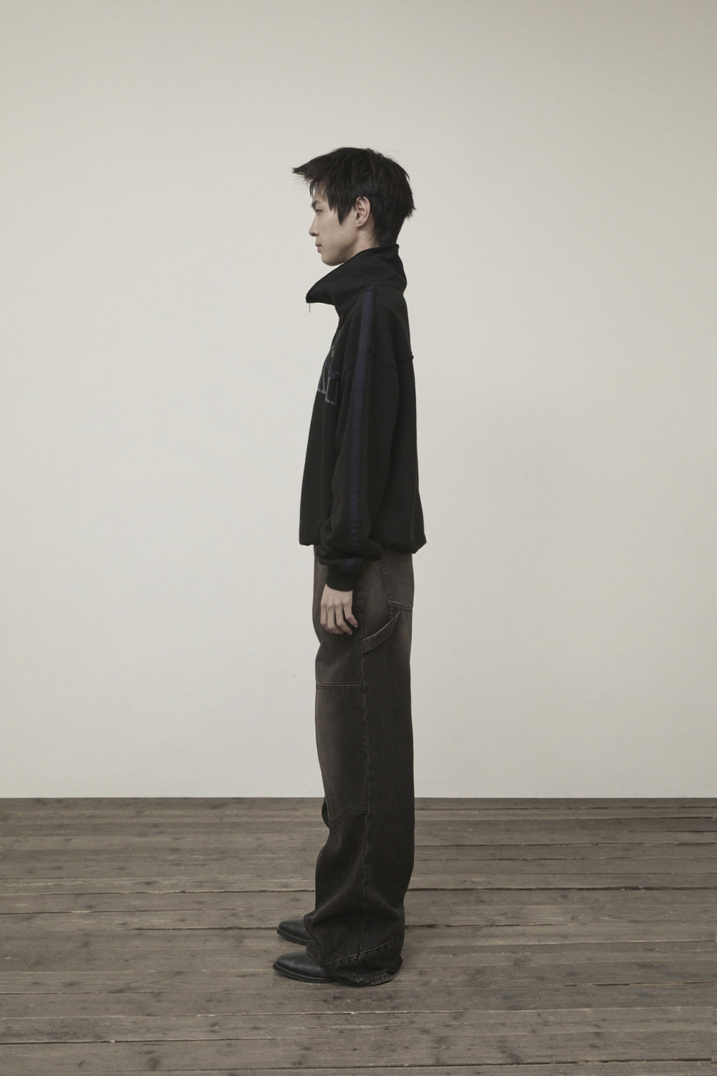 Matin Kim - Cut Out Half Zip Sweatshirt (Black) product image 8 | TRAB K-Fashion Australia