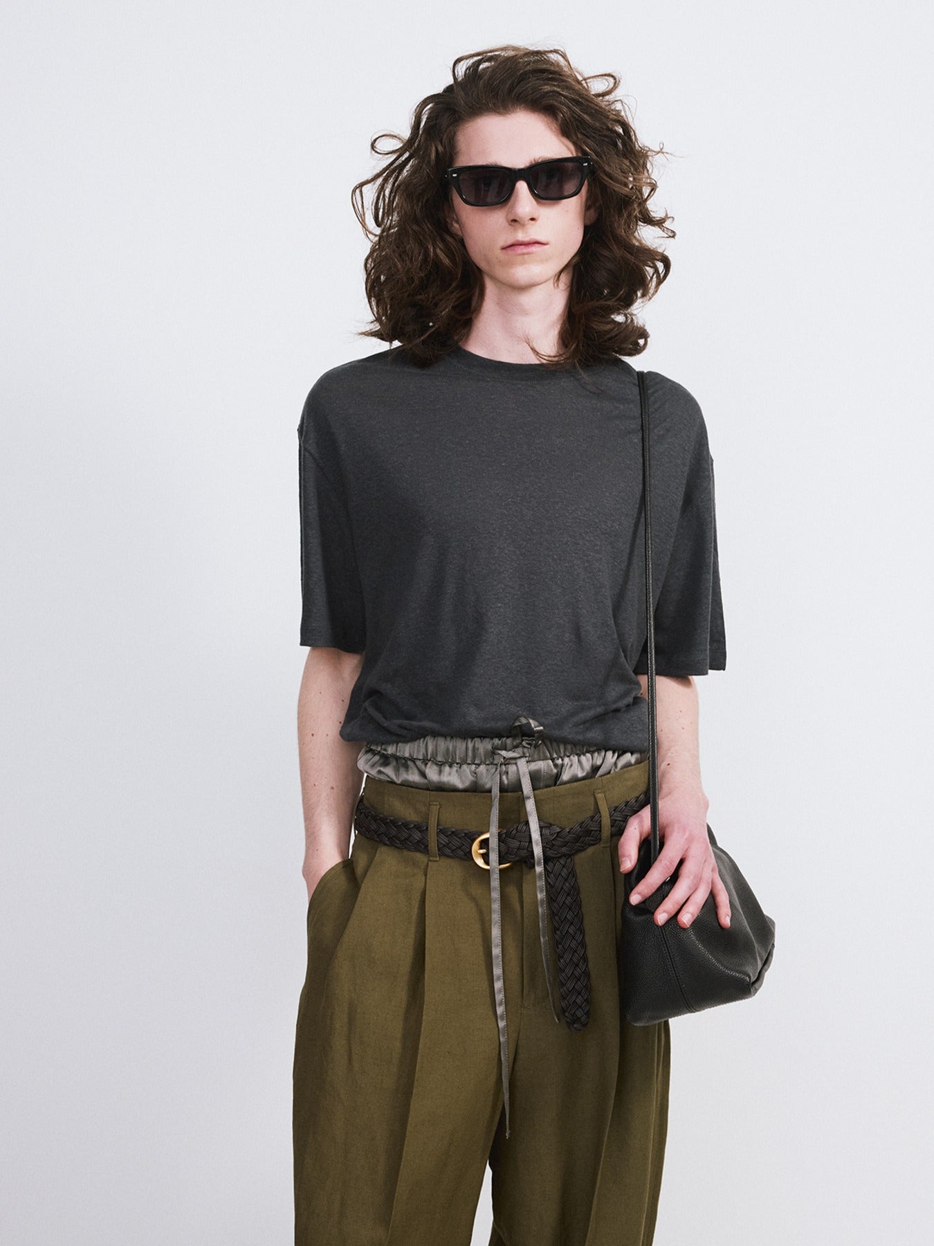 Recto - Linen Blend Loose Fit T-Shirt (Indigo Navy) product image 1 | TRAB K-Fashion Australia