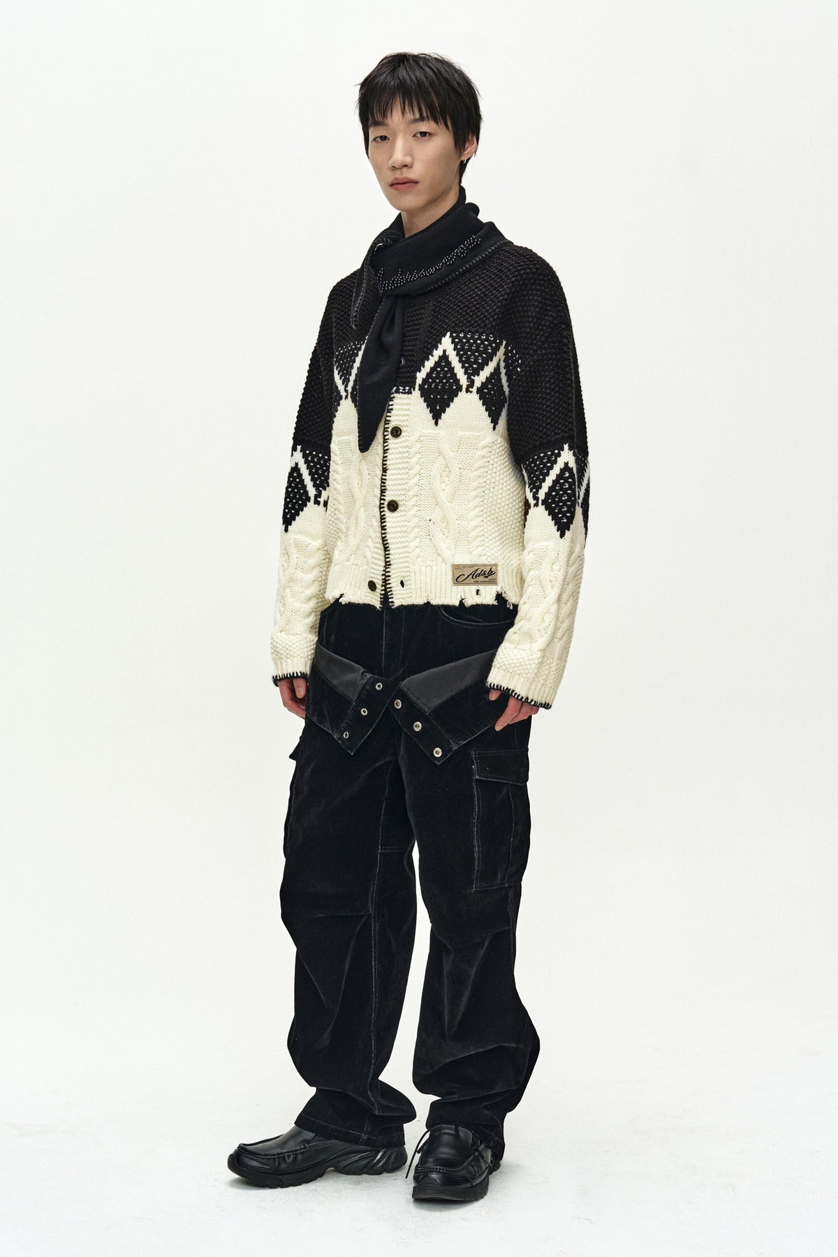 Andersson Bell - Argyle Heavy Wool Cardigan (Ecru/Black) product image 3 | TRAB K-Fashion Australia
