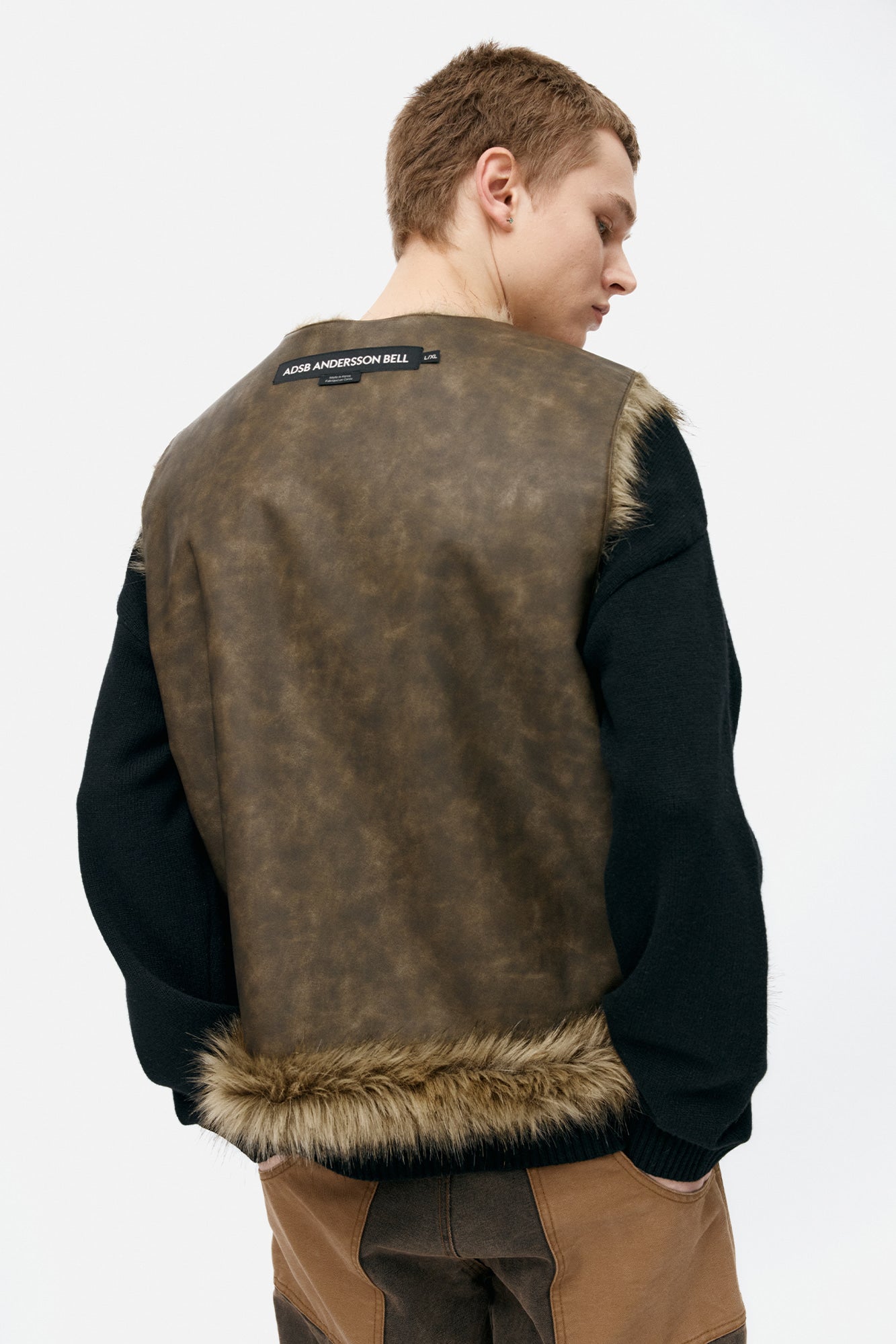 Andersson Bell - Unisex Curved Placket Reversible Faux-Fur Vest (Brown) product image 13 | TRAB K-Fashion Australia