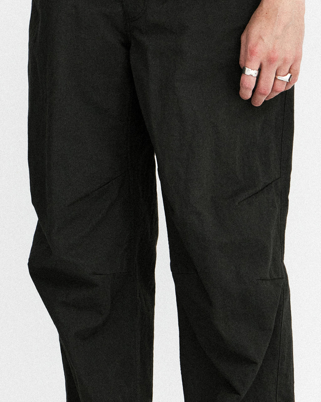 Eastlogue - Curve Knee Belted Pants (Black) product image 7 | TRAB K-Fashion Australia
