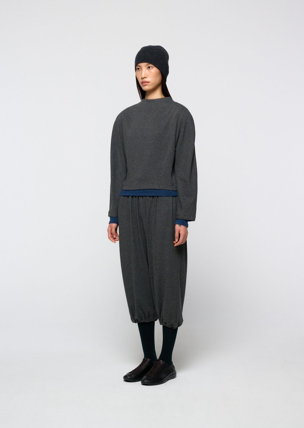 Amomento - Jersey banding pants (Charcoal) product image 3 | TRAB K-Fashion Australia