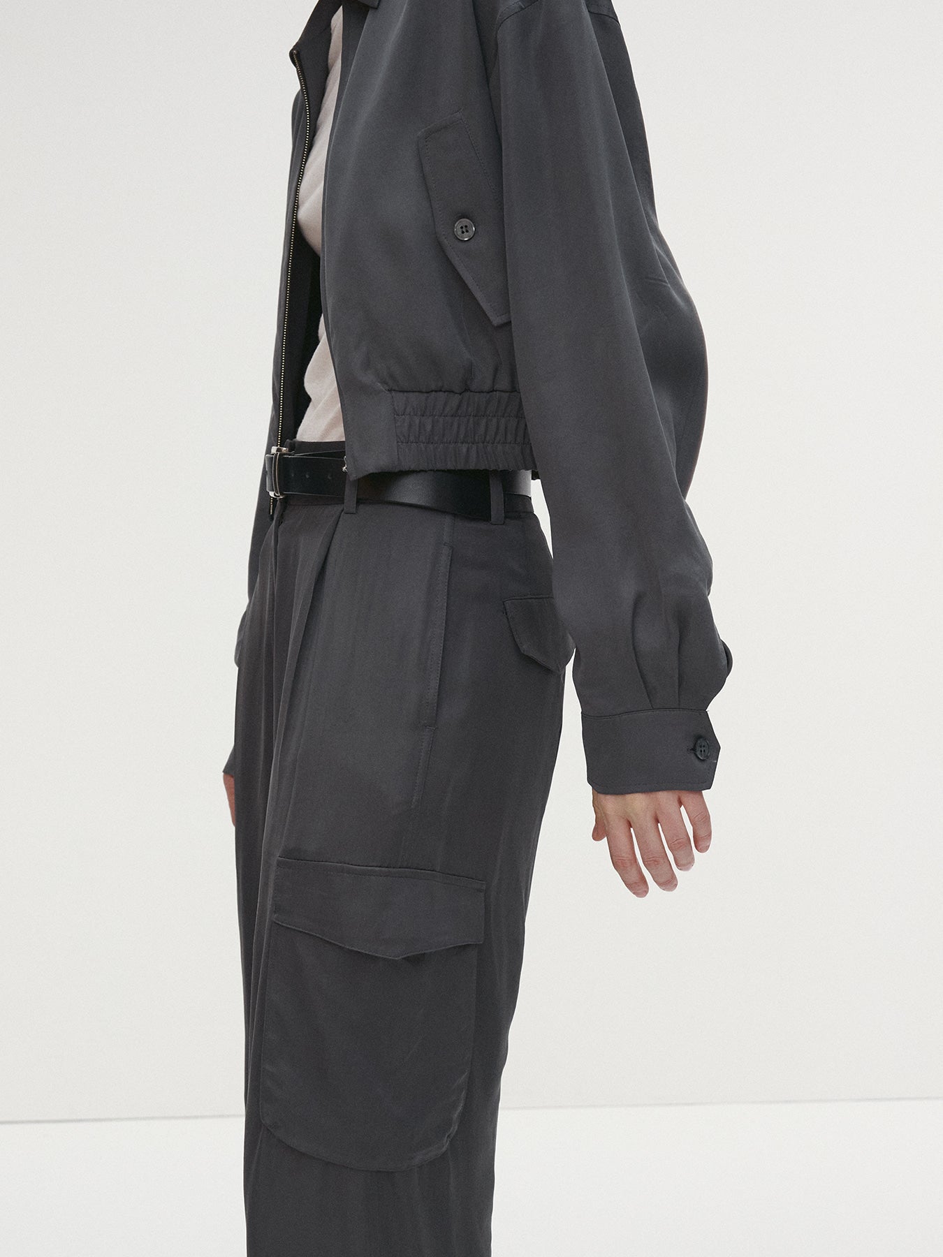Tonywack - Loose-Fit Satin Cargo Pants (Carbon Grey) product image 6 | TRAB K-Fashion Australia
